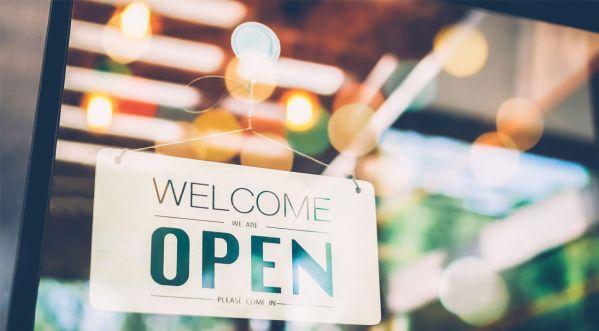 HERES A FULL LIST OF ALL THE RESTAURANTS IN DUBAI THAT HAVE REOPENED THIS WEEK!  