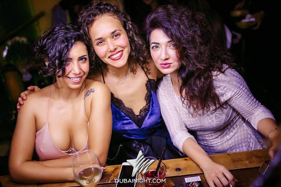 https://api.dubainight.com/static-image/legacy/event-photos/2018/01/24/photos2/1047624/tribeca-dubai-1047624_3.jpg