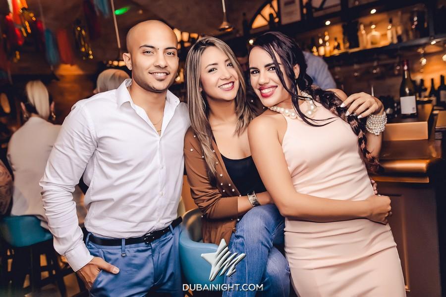 https://api.dubainight.com/static-image/legacy/event-photos/2018/03/22/photos2/1051060/waka-1051060_1.jpg