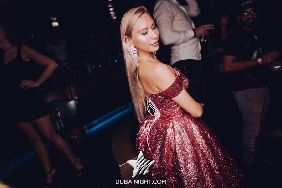 https://api.dubainight.com/static-image/legacy/event-photos/2018/08/02/photos2/1055355/boa-lounge-club-dubai-1055355_4.jpg