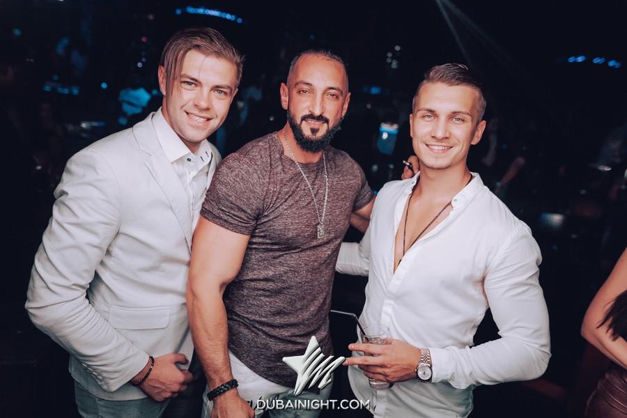 https://api.dubainight.com/static-image/legacy/event-photos/2018/08/02/photos2/1055355/boa-lounge-club-dubai-1055355_9.jpg