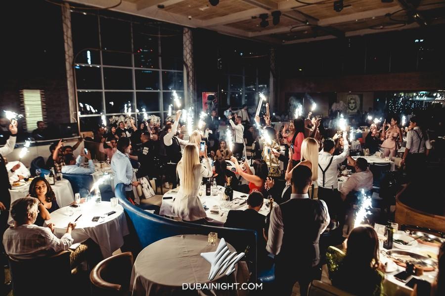 https://api.dubainight.com/static-image/legacy/event-photos/2020/01/30/photos2/1081297/billionaire-mansion-1081297_2.jpg