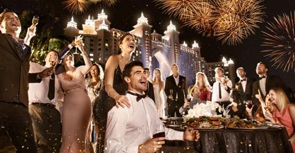 WATCH THE SPECTACULAR NEW YEARS 2021 FIREWORKS IN DUBAI AT THESE INSTAGRAM WORTHY SPOTS!