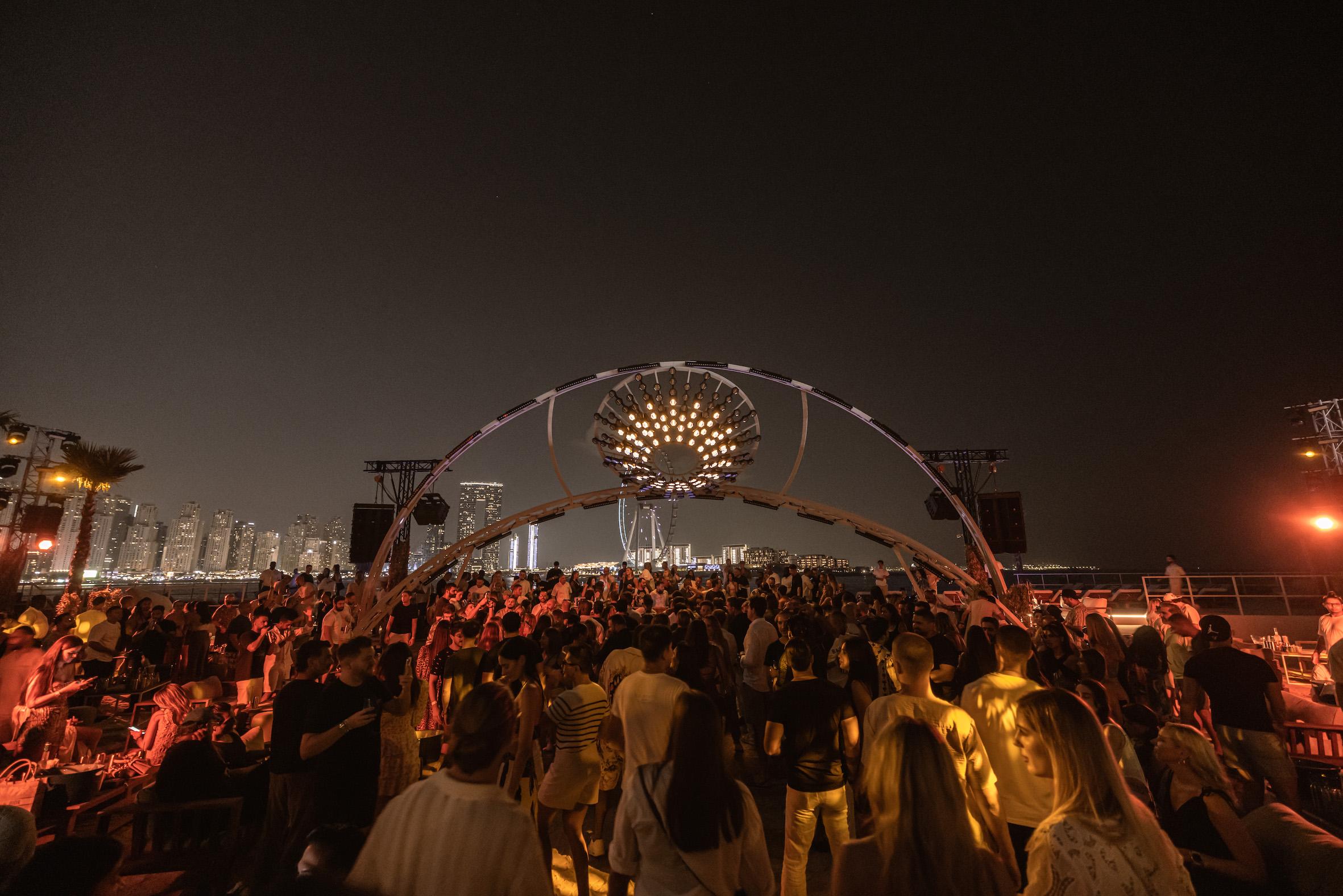 Get Ready for an Epic Night at Be Beach with Andrea Oliva and ARODES!