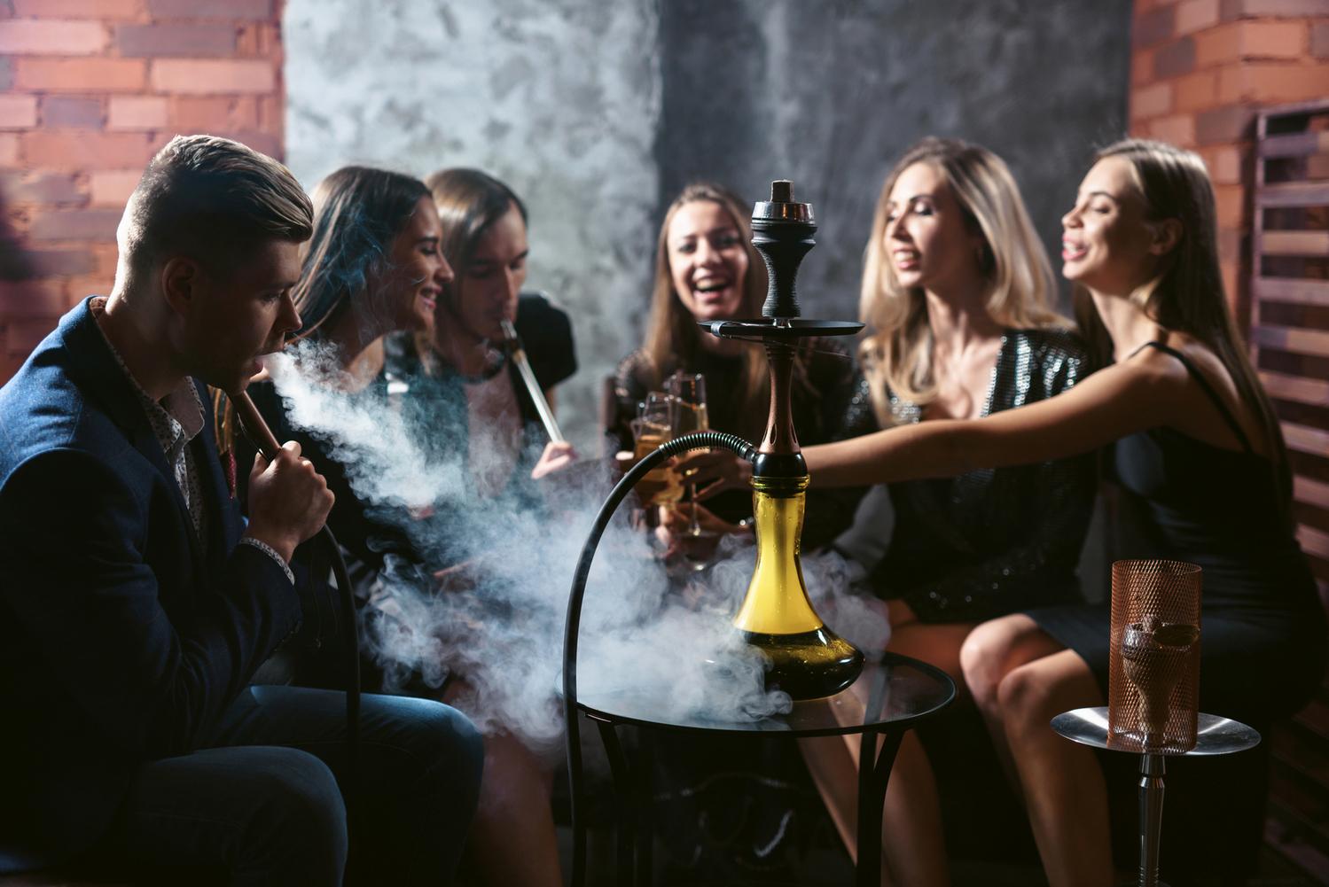 Best shisha bars and lounges in Dubai: Relaxation and flavor exploration!