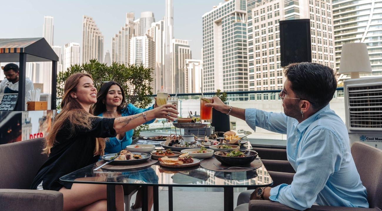 Brunch Dubai: Deep South Social Brunch at Firelake Grill House & Cocktail Bar