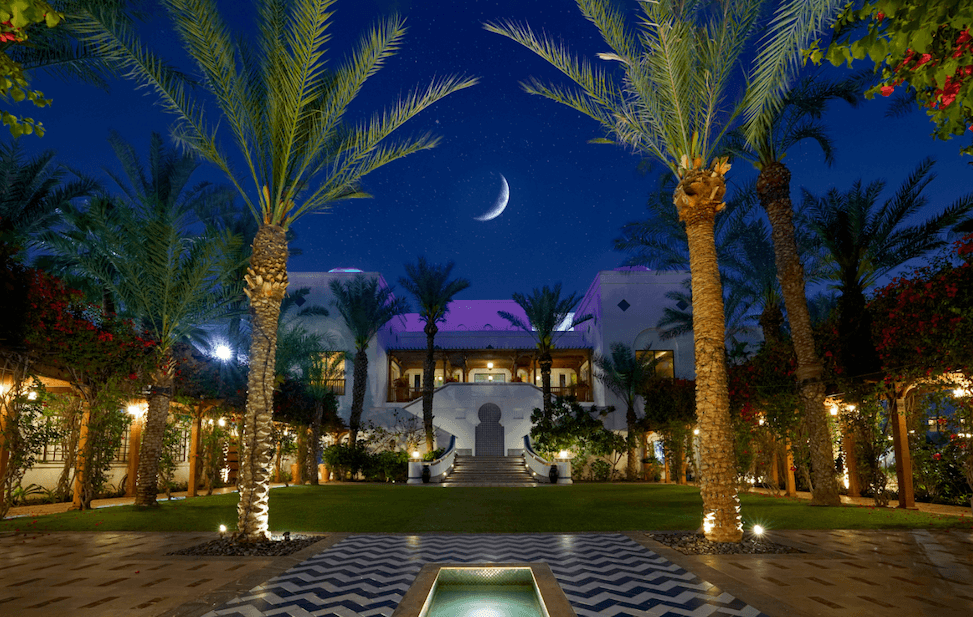 CELEBRATE RAMADAN AT THE PICTURESQUE PALM GARDEN IN PARK HYATT