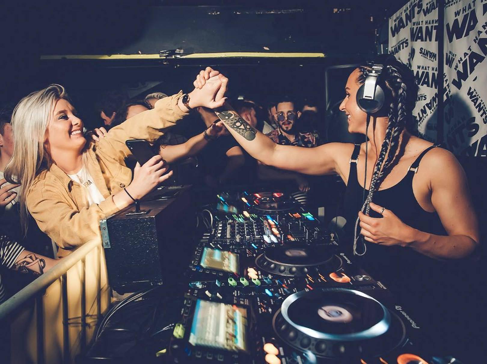 International DJ Hannah Wants is taking over The Penthouse - Five Palm Jumeirah! 