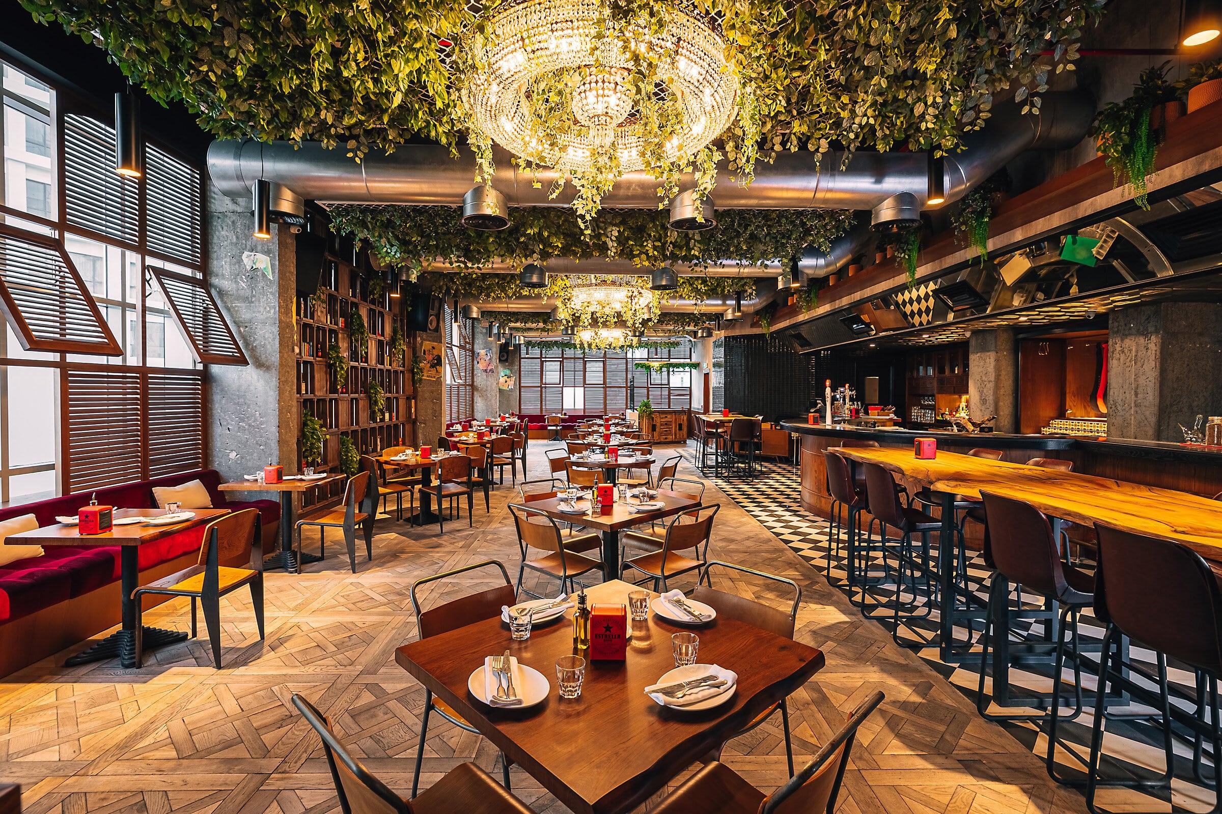 Lola Taberna Welcomes the New Season with Vibrant Celebrations  