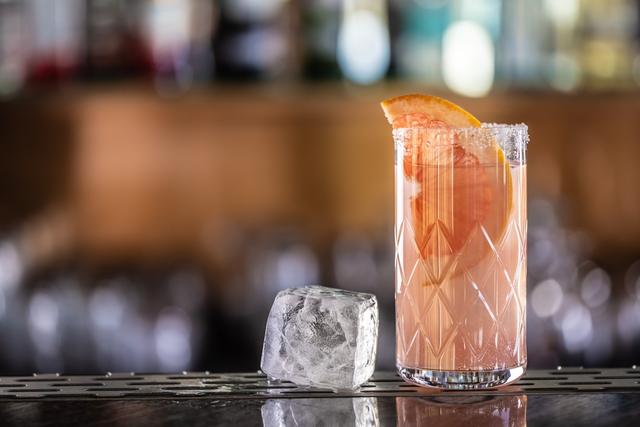 Top 5 bars to have the best Paloma in Dubai