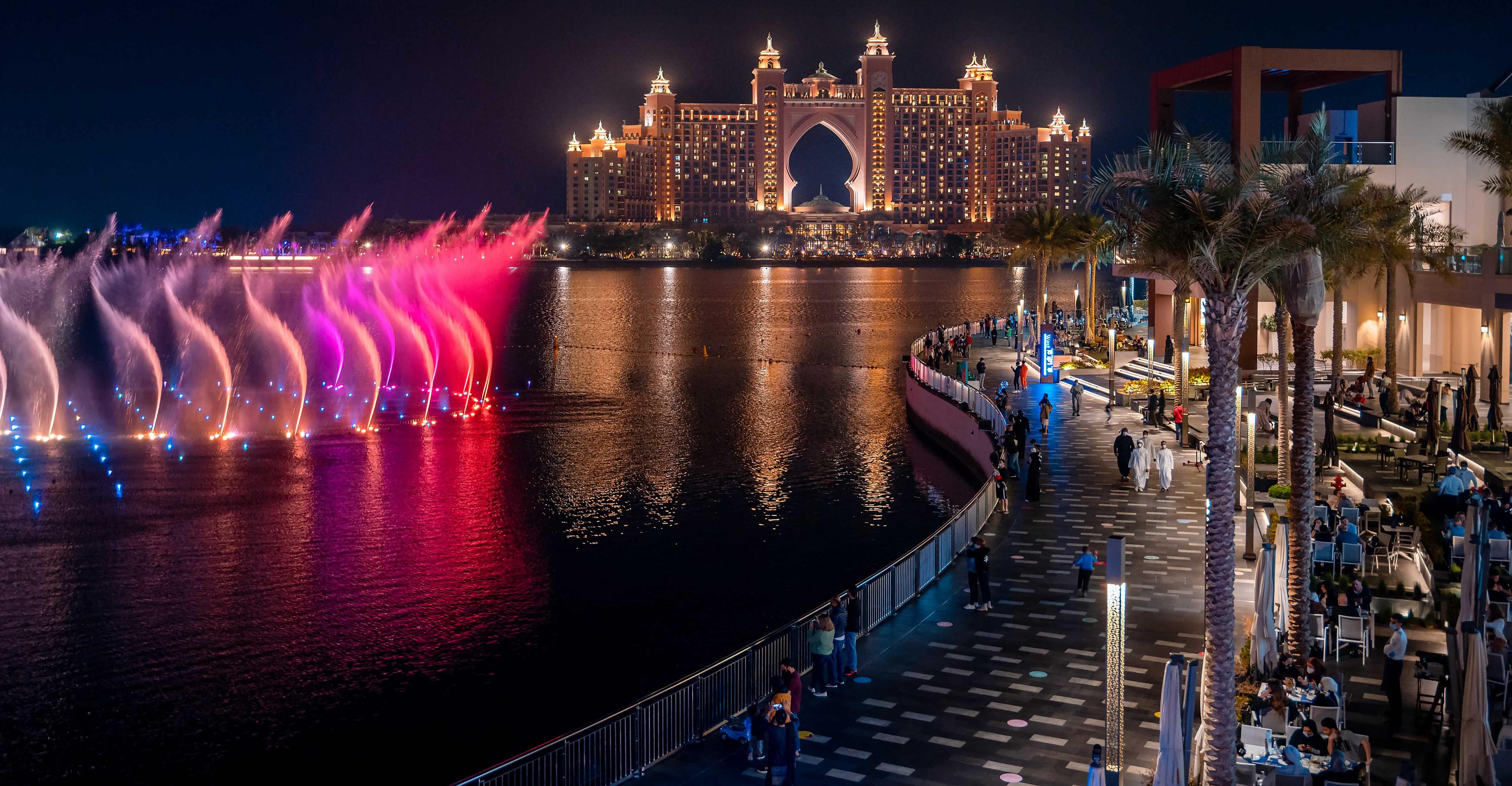 TOP RESTAURANTS AT THE POINTE PALM JUMEIRAH 
