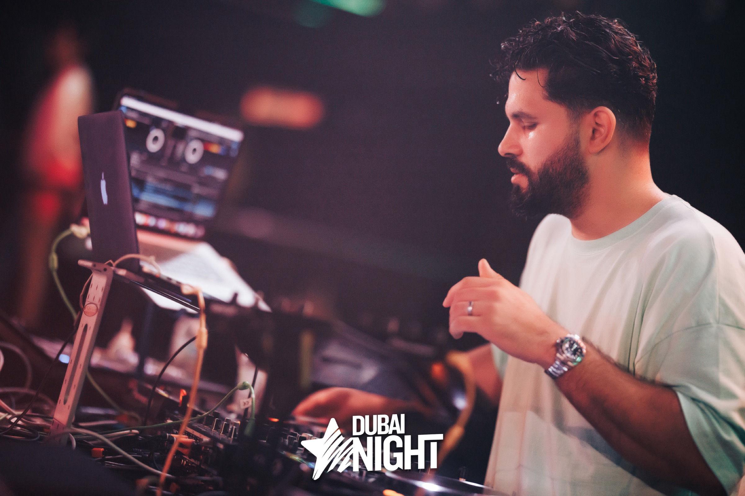 https://api.dubainight.com/static-image/region_dubai/marked/0F0A0757-2097-2022-05-24.jpg