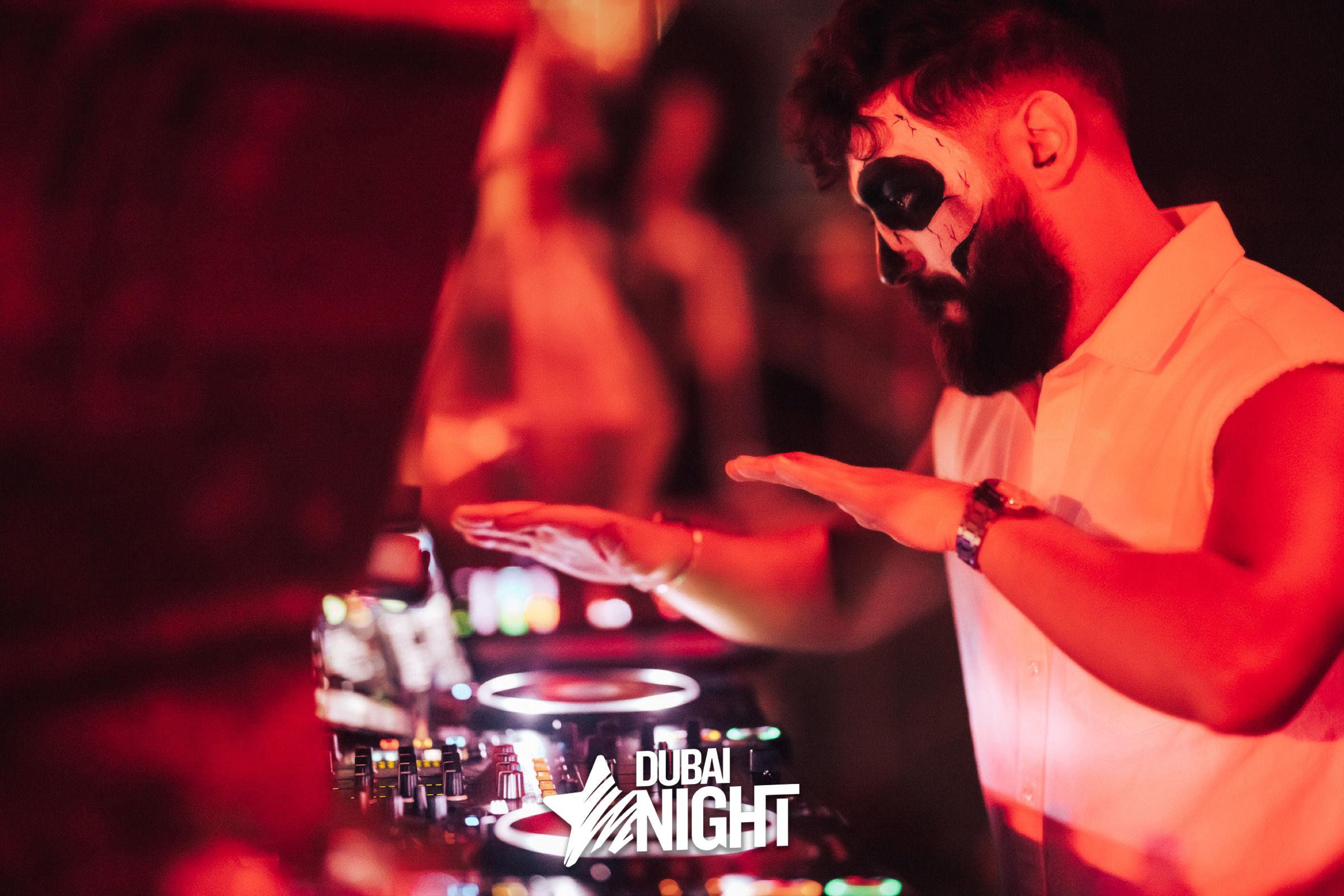 https://api.dubainight.com/static-image/region_dubai/marked/0F0A3226-7520-2021-11-01.jpg