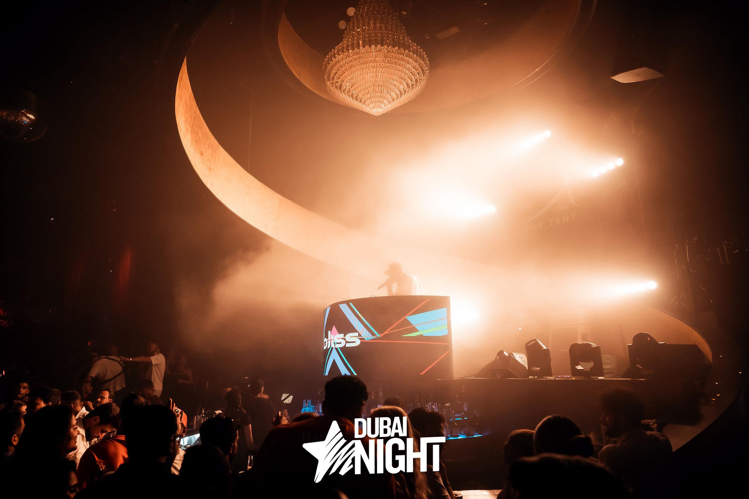 https://api.dubainight.com/static-image/region_dubai/marked/1-%2822%20of%201-8383-2023-07-16.jpg