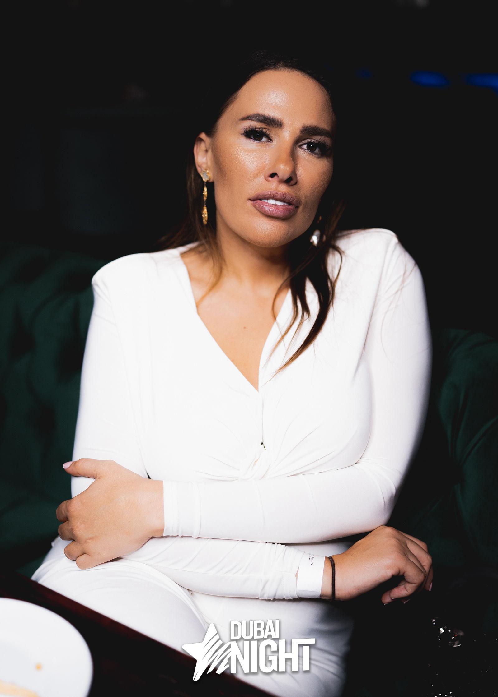 https://api.dubainight.com/static-image/region_dubai/marked/1-%2849%20of%201-636-2022-06-26.jpg