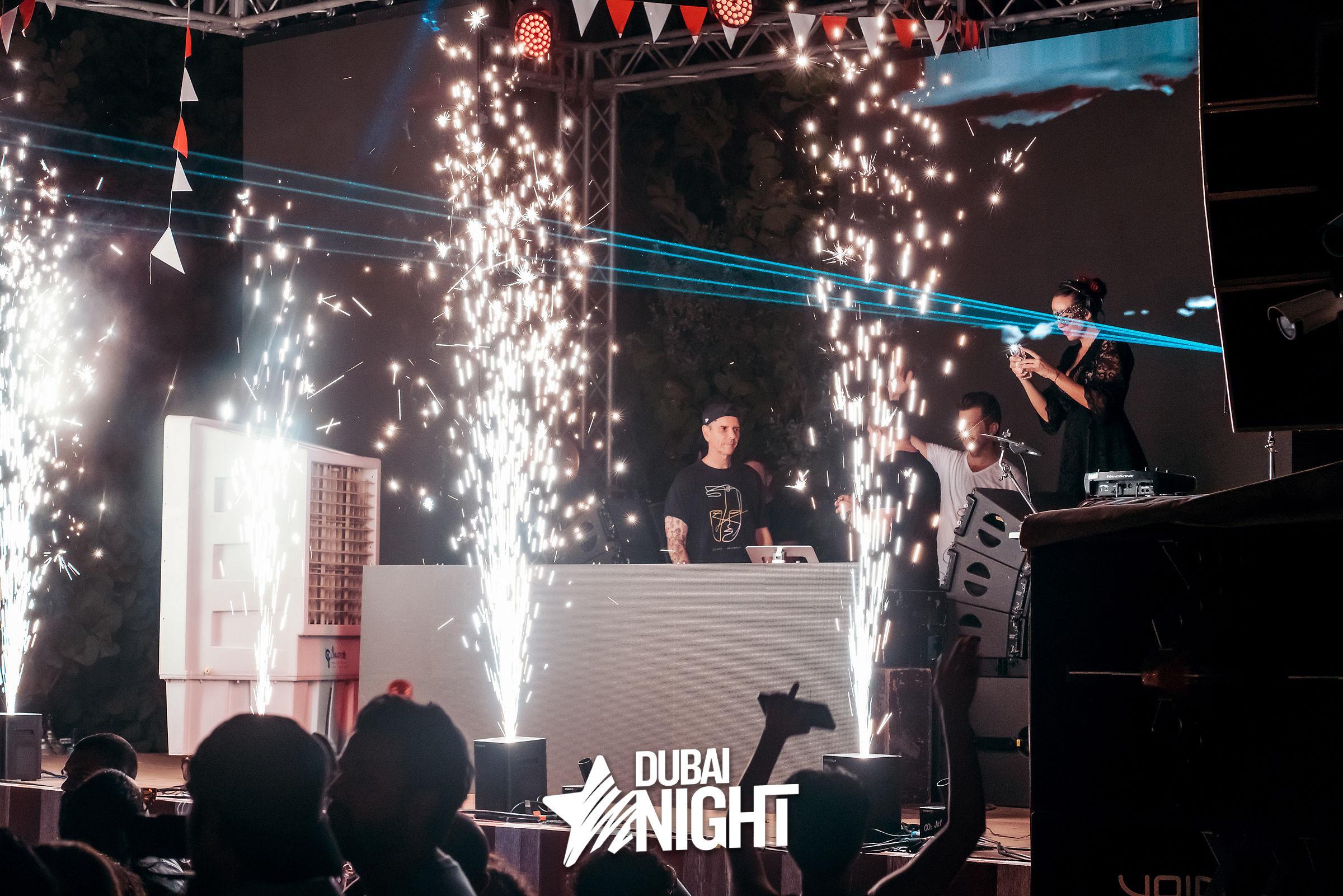 https://api.dubainight.com/static-image/region_dubai/marked/1-%2851%20of%201-1574-2023-10-29.jpg