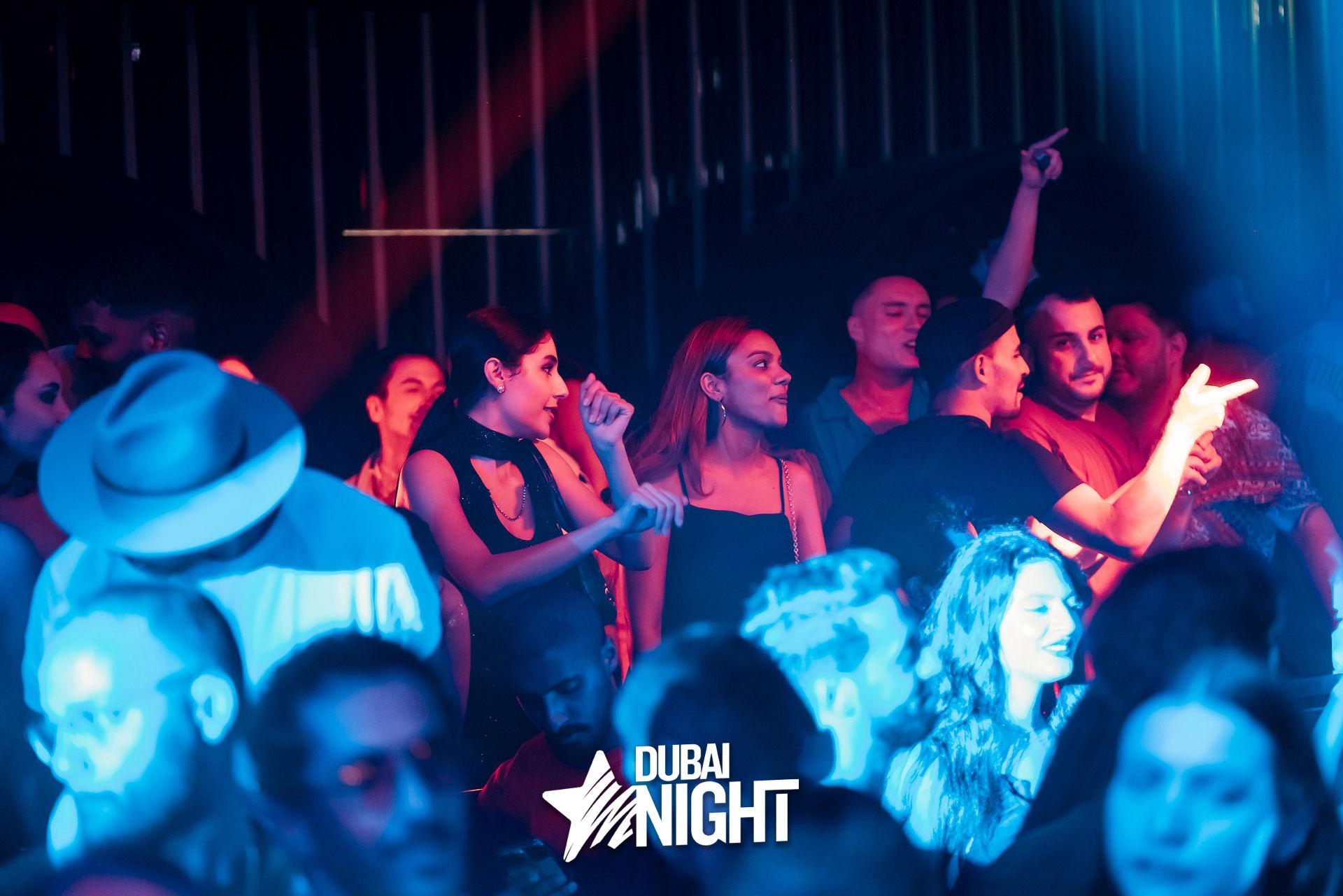 https://api.dubainight.com/static-image/region_dubai/marked/1-%2879%20of%209-3798-2023-09-29.jpg