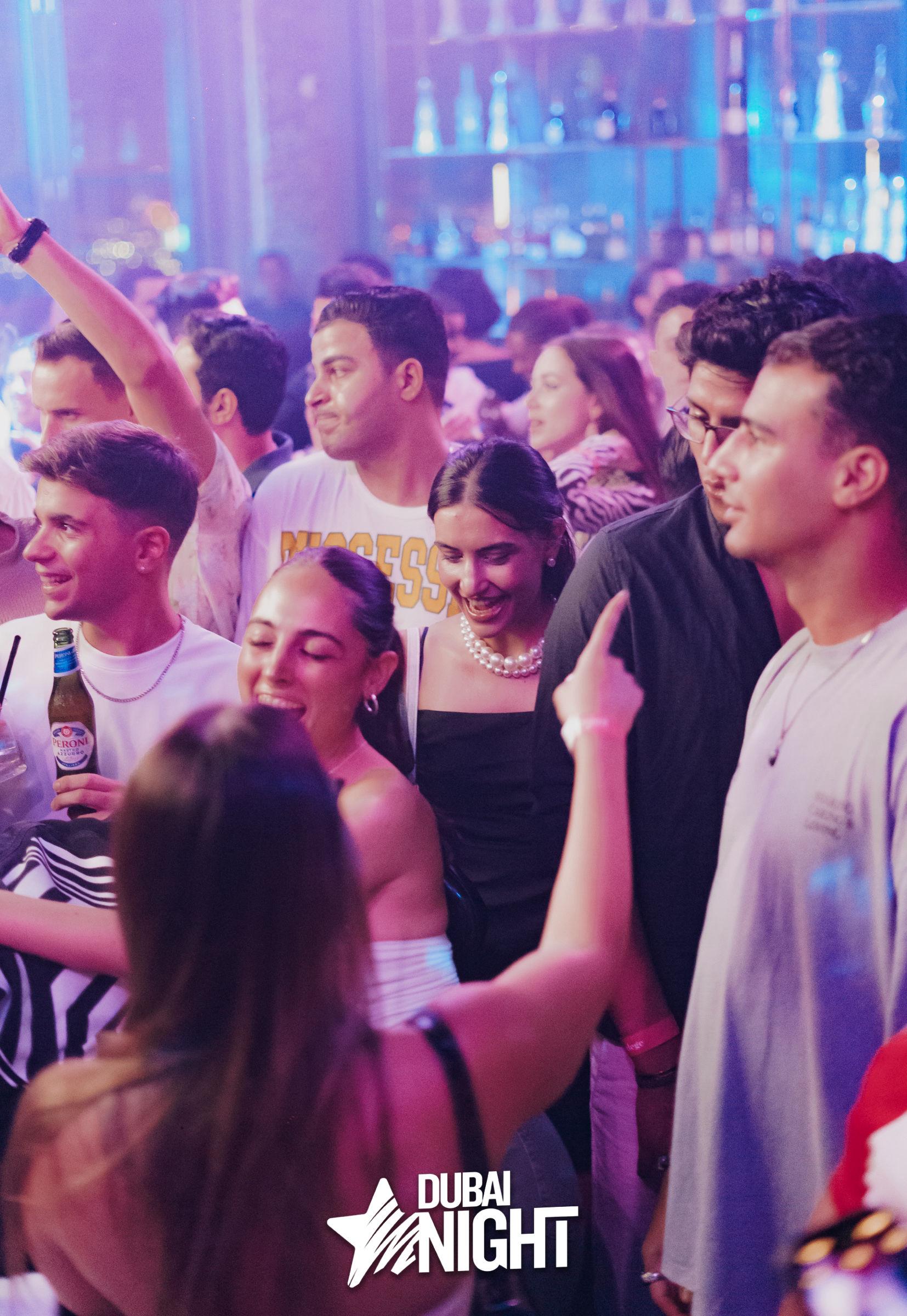 https://api.dubainight.com/static-image/region_dubai/marked/1-108-9805-2024-10-29.jpg