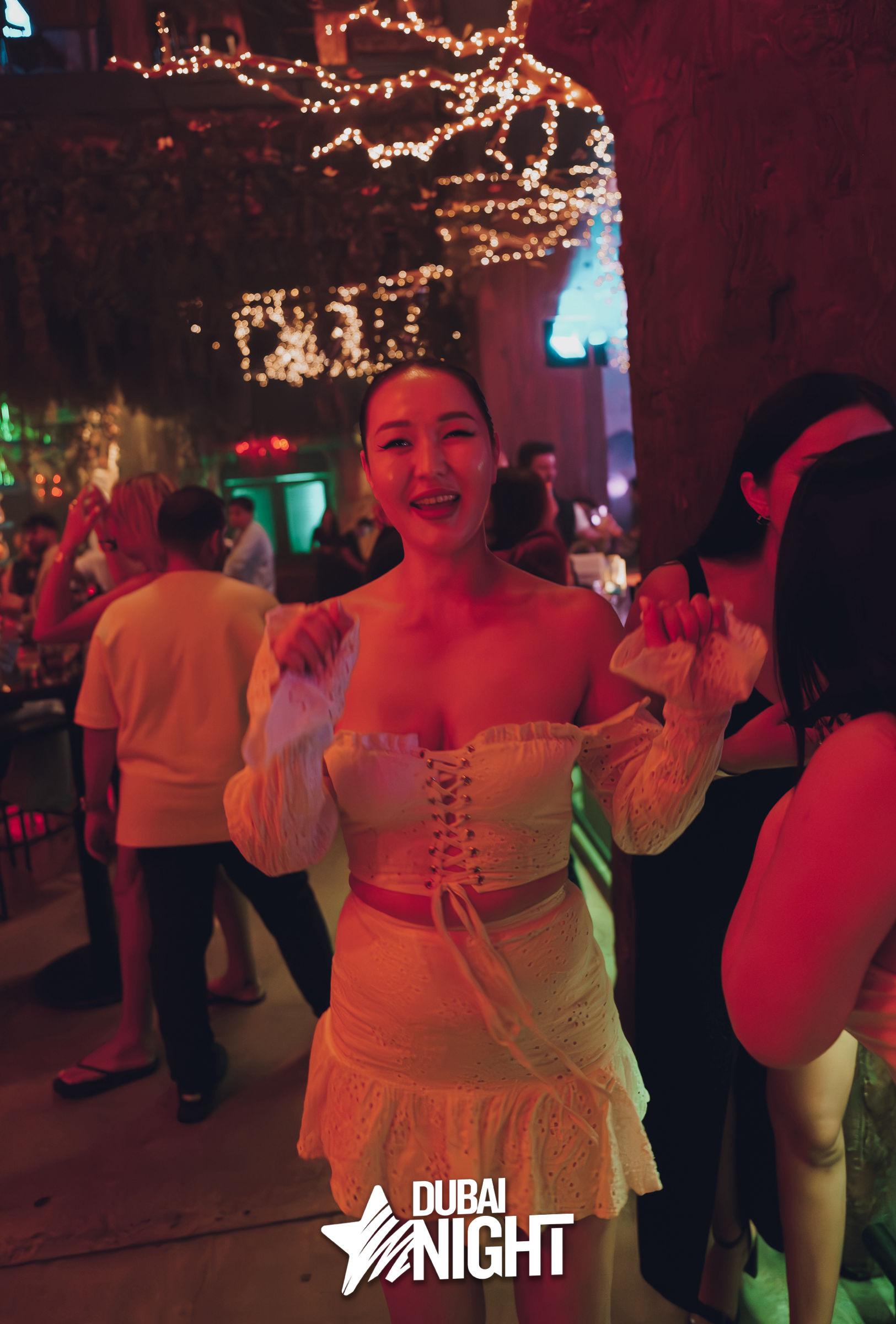 https://api.dubainight.com/static-image/region_dubai/marked/1-135-2734-2024-10-13.jpg