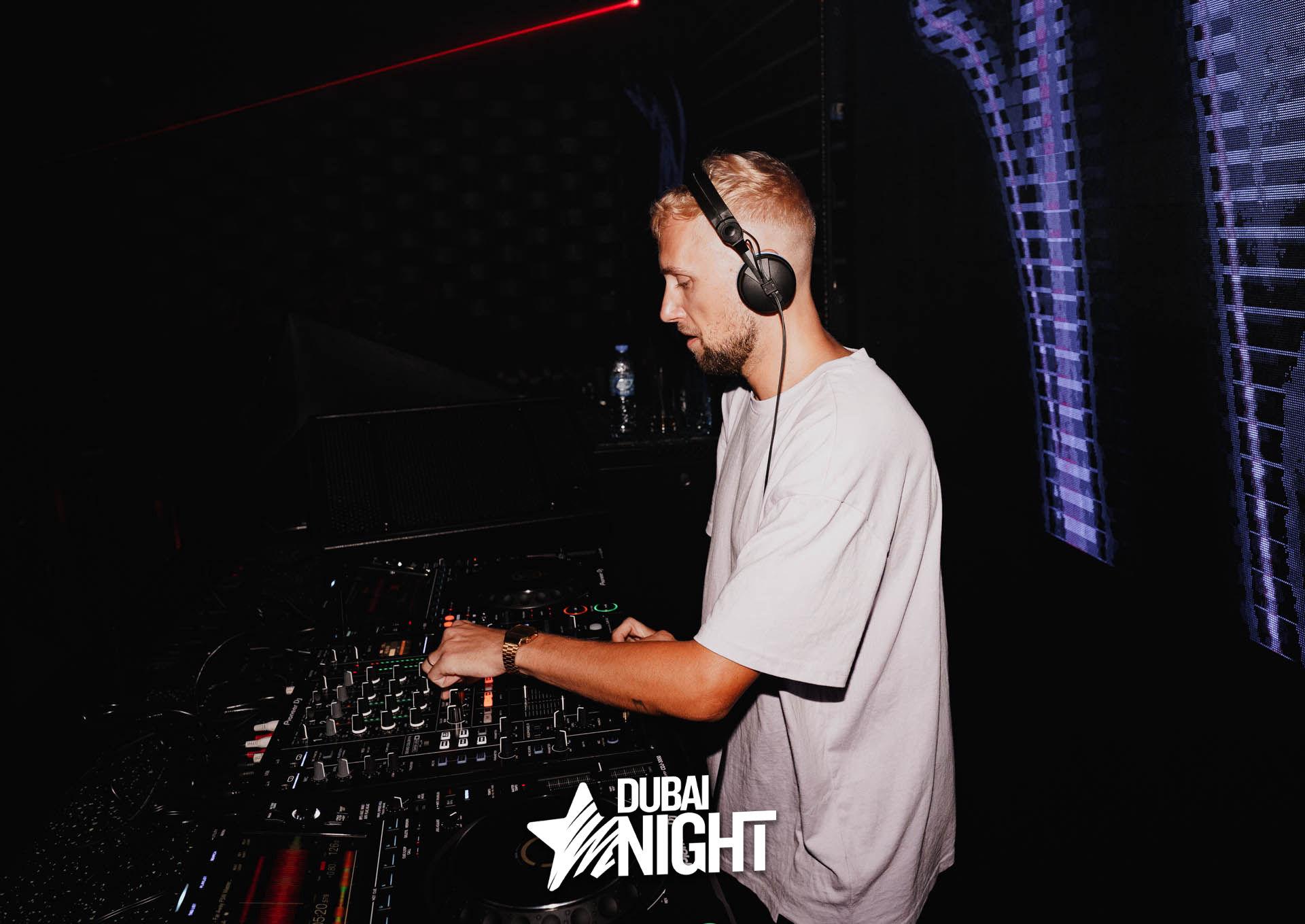 https://api.dubainight.com/static-image/region_dubai/marked/1-17-2050-2023-07-03.jpg