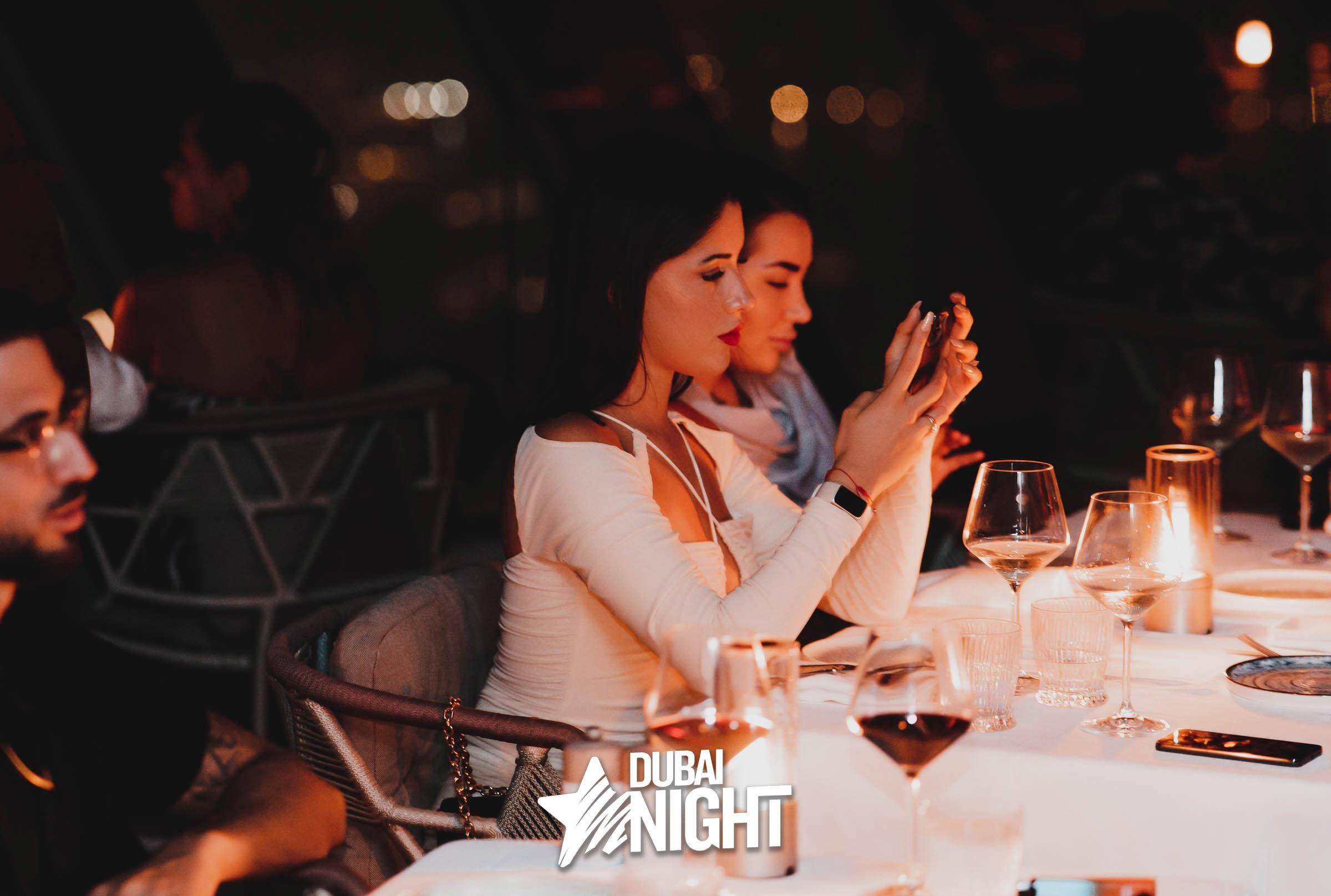 https://api.dubainight.com/static-image/region_dubai/marked/1-19-1125-2023-10-21.jpg