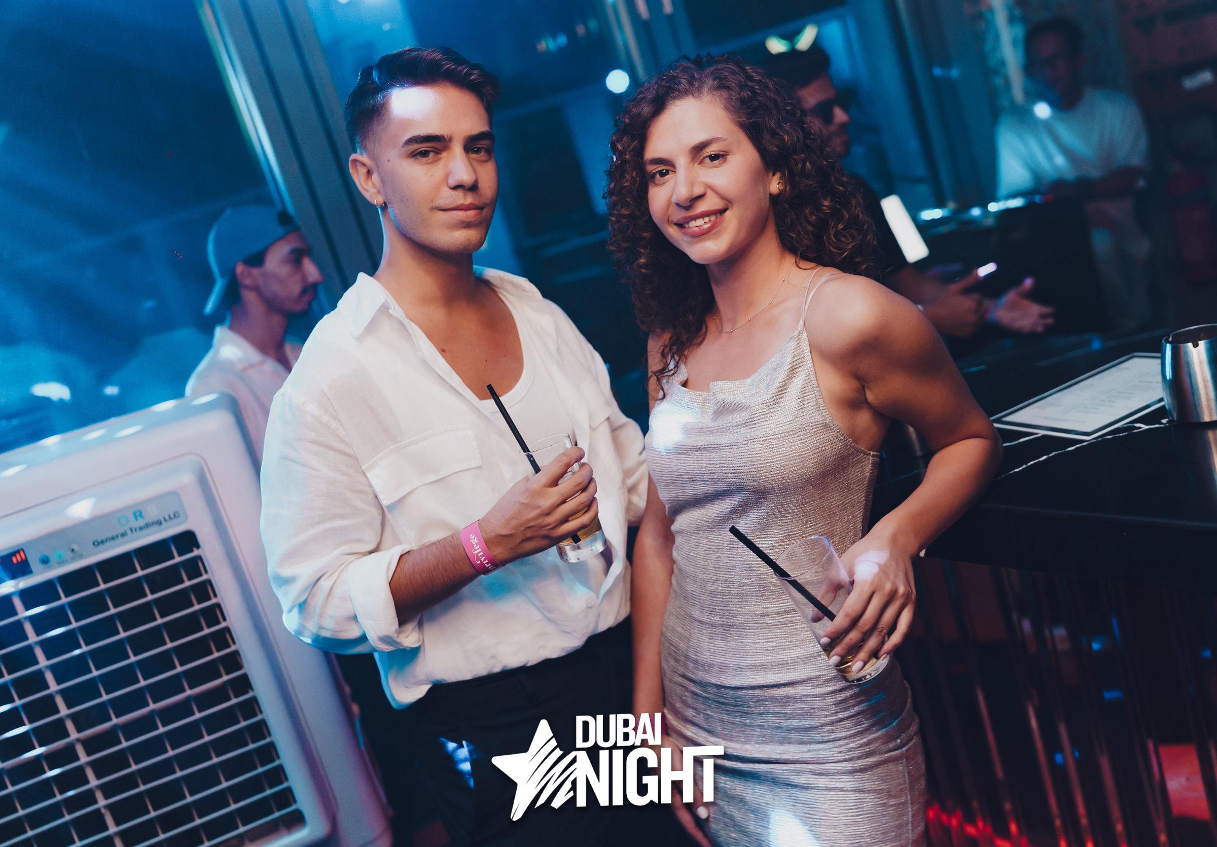 https://api.dubainight.com/static-image/region_dubai/marked/1-52-2835-2024-07-15.jpg