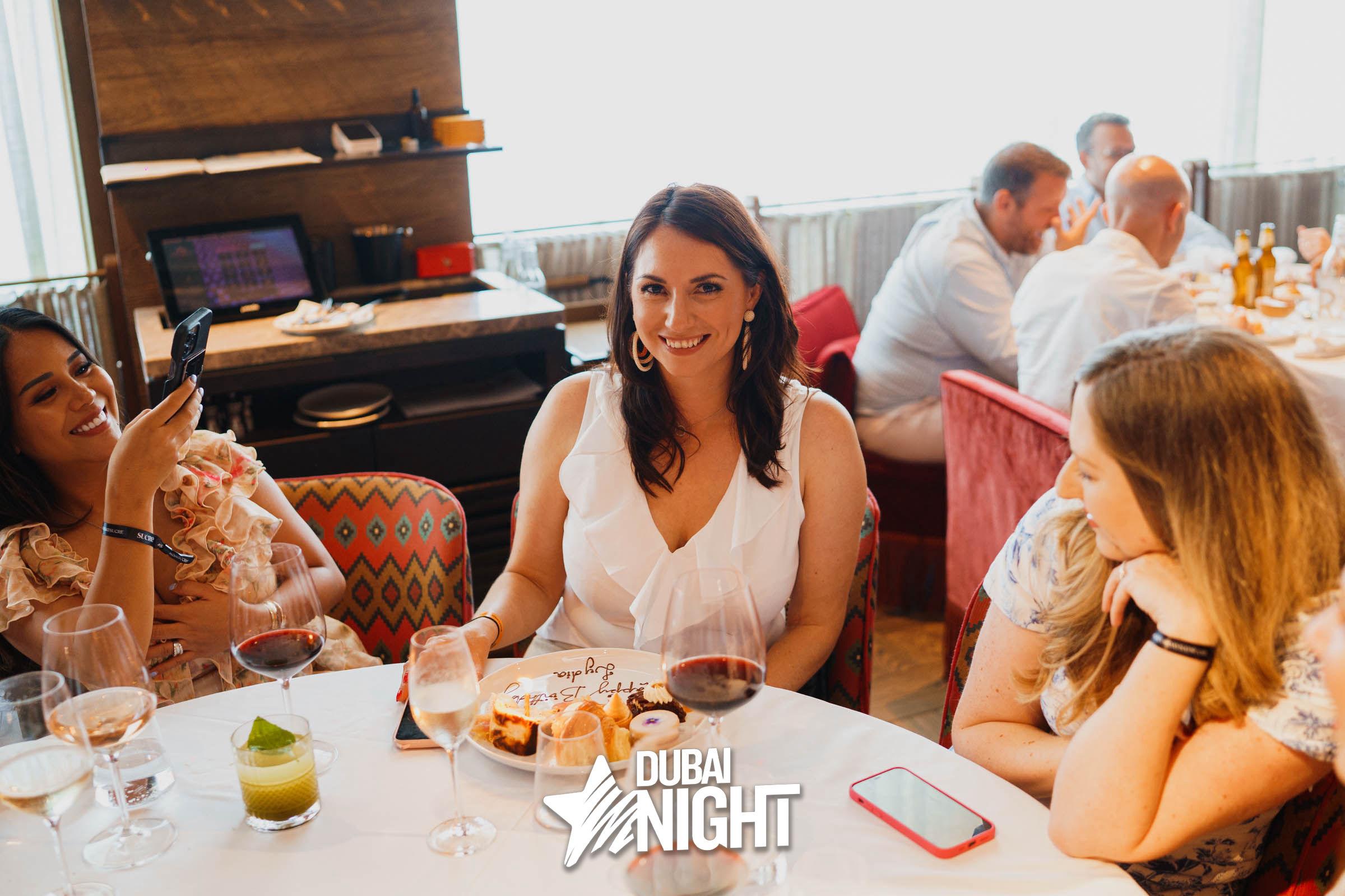 https://api.dubainight.com/static-image/region_dubai/marked/1-59-2304-2023-06-18.jpg
