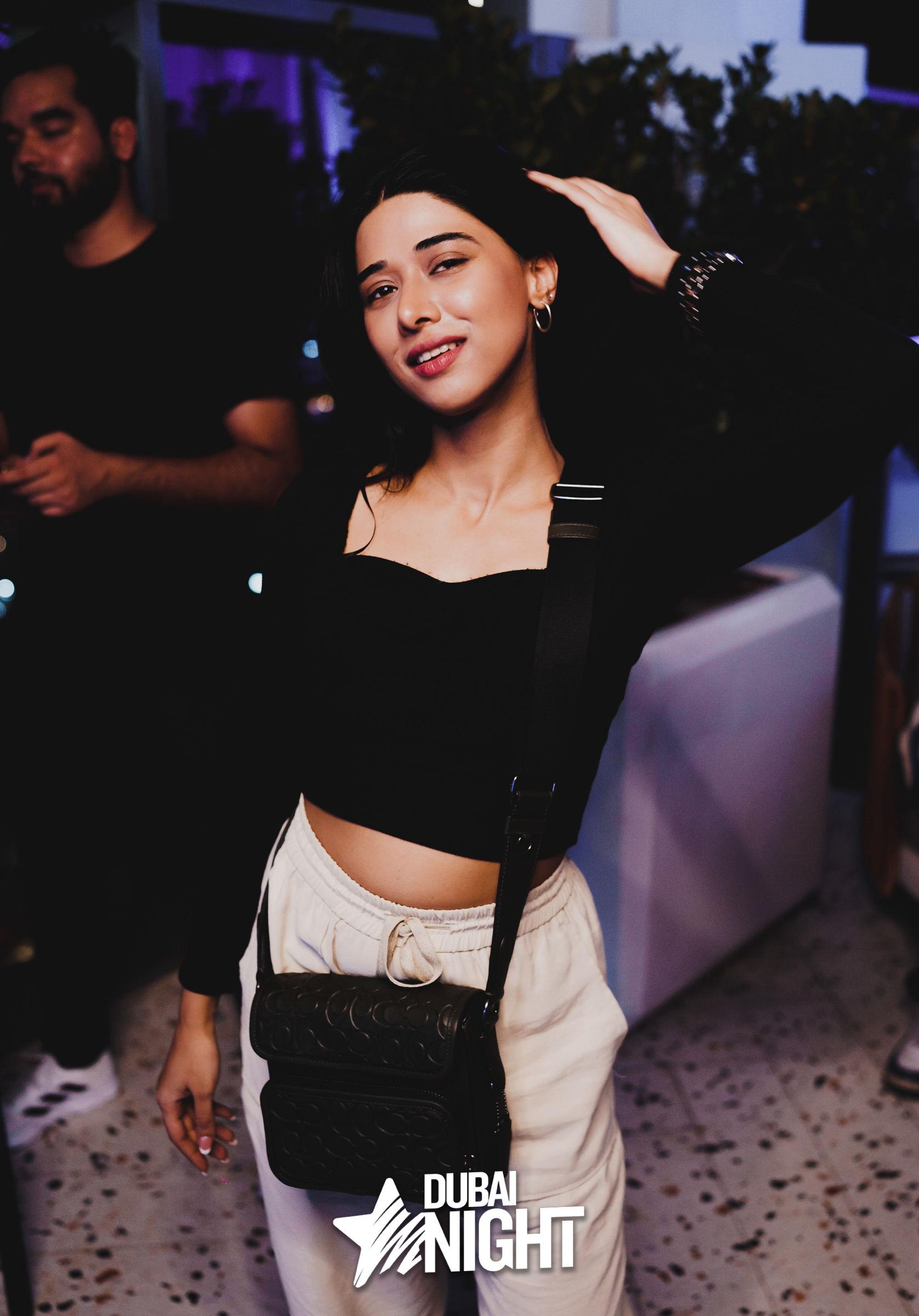 https://api.dubainight.com/static-image/region_dubai/marked/1-6-511-2023-12-04.jpg