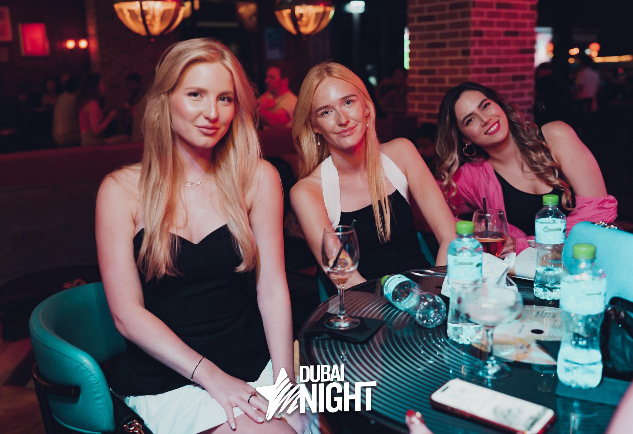 https://api.dubainight.com/static-image/region_dubai/marked/1-76-1572-2024-10-13.jpg