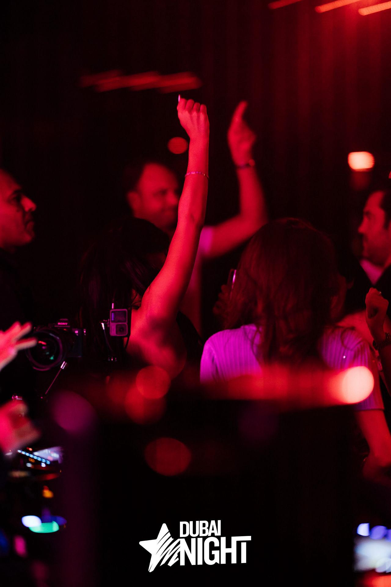 https://api.dubainight.com/static-image/region_dubai/marked/1DXB0032-CR3-5351-2025-10-20.jpg