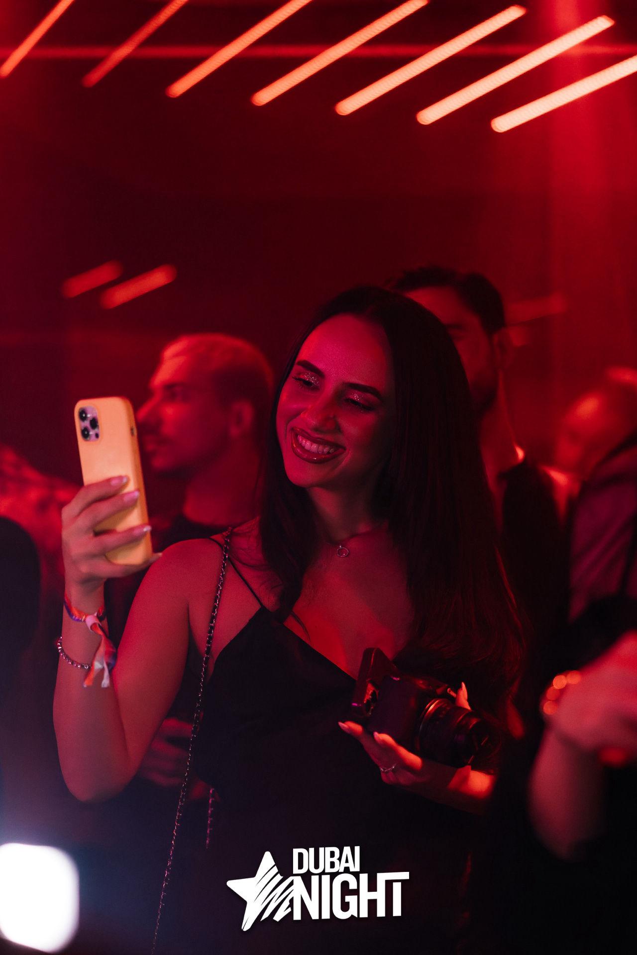 https://api.dubainight.com/static-image/region_dubai/marked/1DXB0205-CR3-7147-2025-10-20.jpg