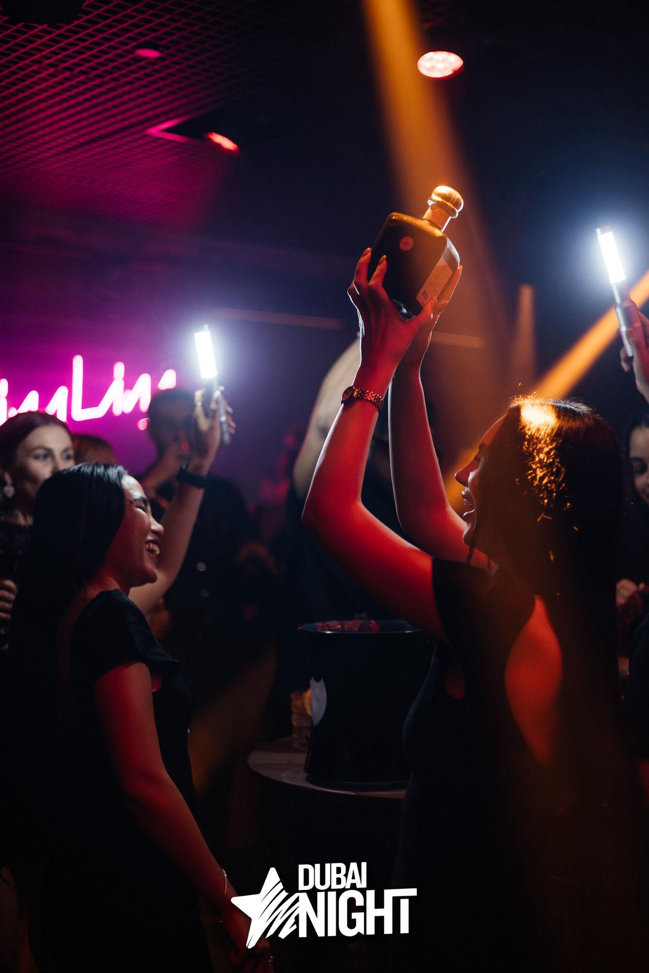 https://api.dubainight.com/static-image/region_dubai/marked/1VKP1999-CR3-1521-2024-11-04.jpg