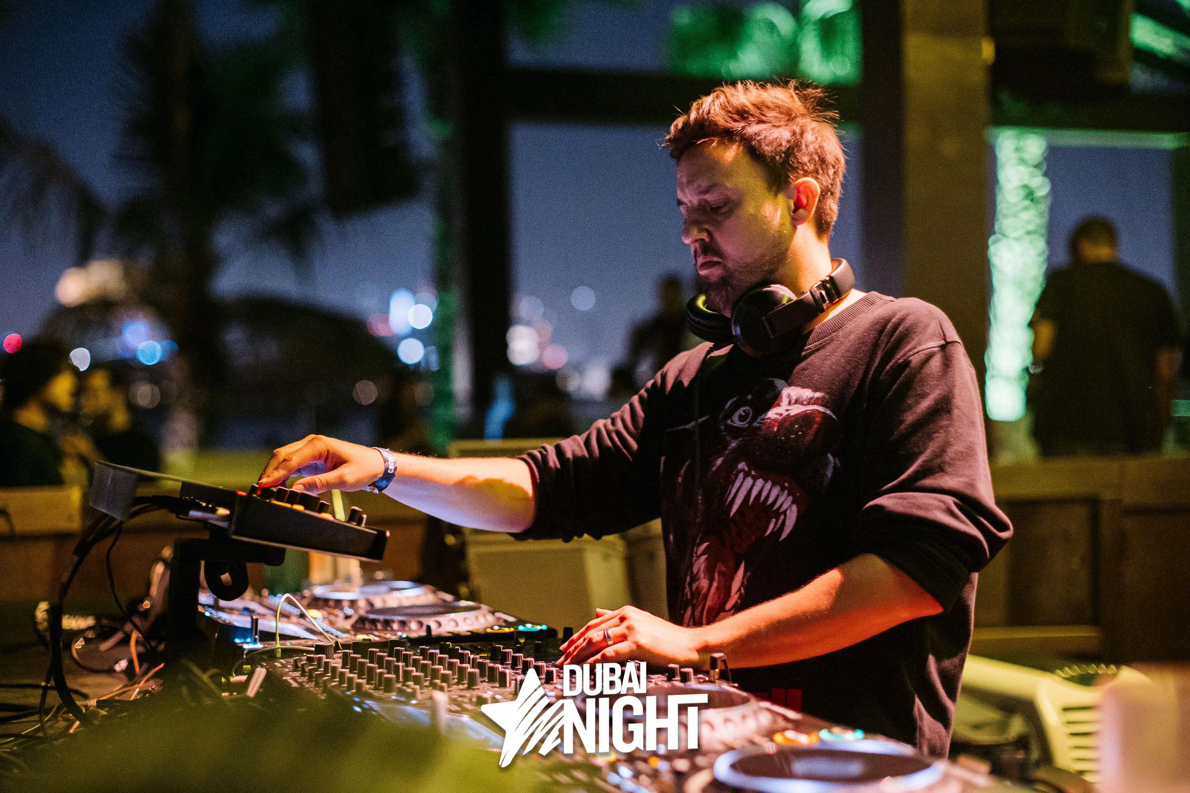 https://api.dubainight.com/static-image/region_dubai/marked/1VKP9359-4210-2021-12-19.jpg