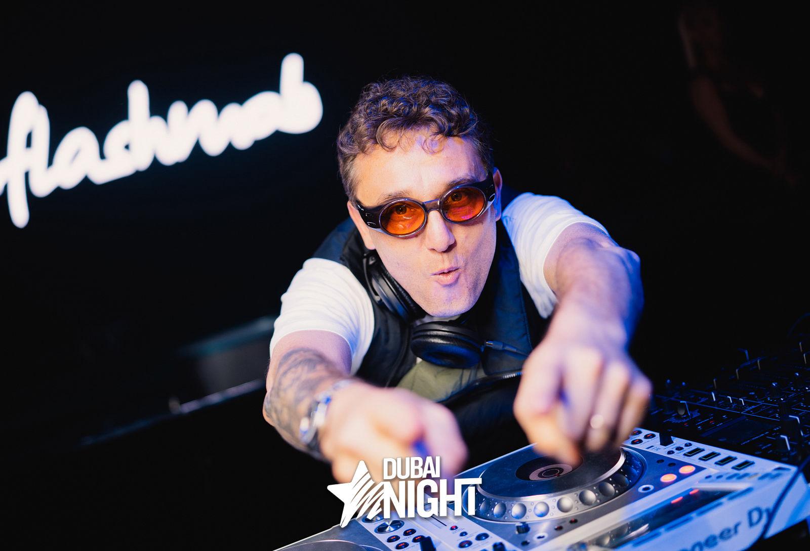 https://api.dubainight.com/static-image/region_dubai/marked/2-532-2022-05-29.jpg