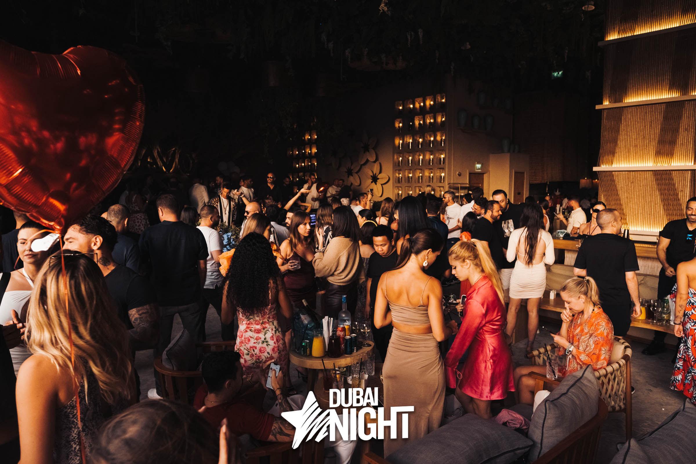 https://api.dubainight.com/static-image/region_dubai/marked/CST00194-5554-2022-03-30.jpg