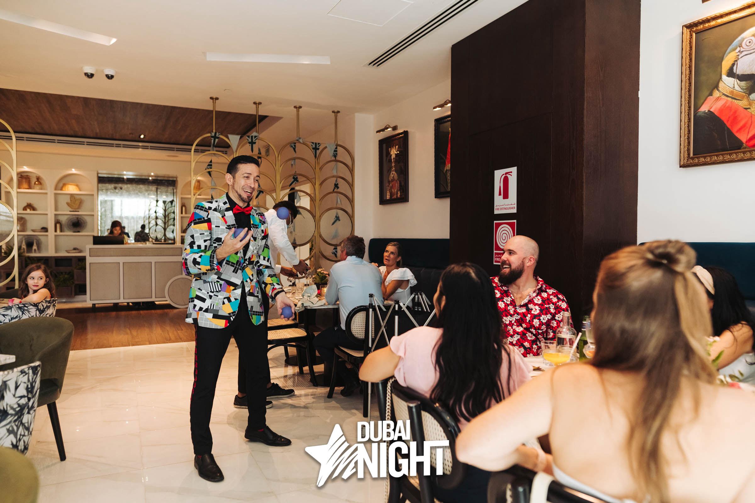 https://api.dubainight.com/static-image/region_dubai/marked/CST03119-9352-2022-09-17.jpg