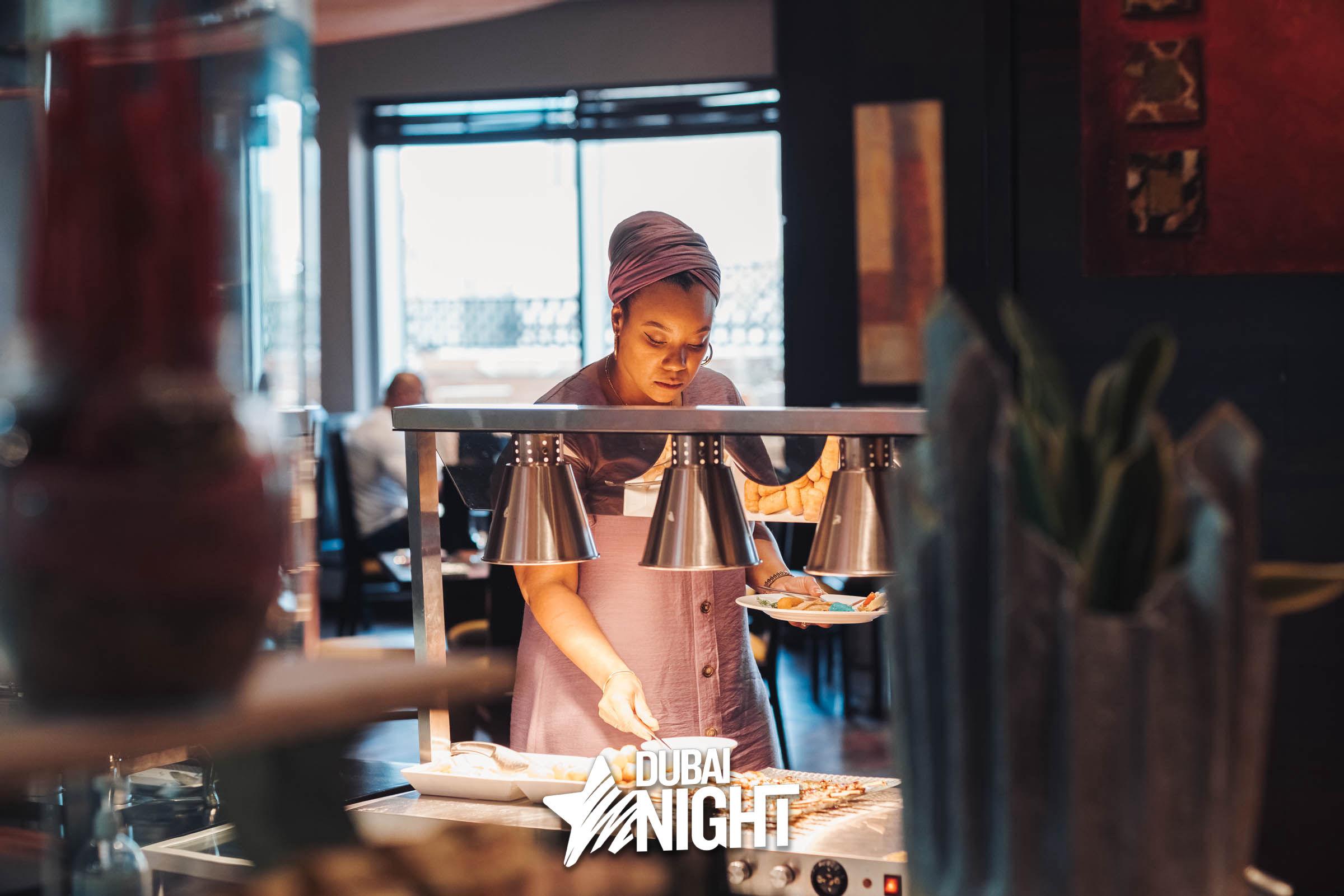 https://api.dubainight.com/static-image/region_dubai/marked/CST04293-3952-2022-09-17.jpg