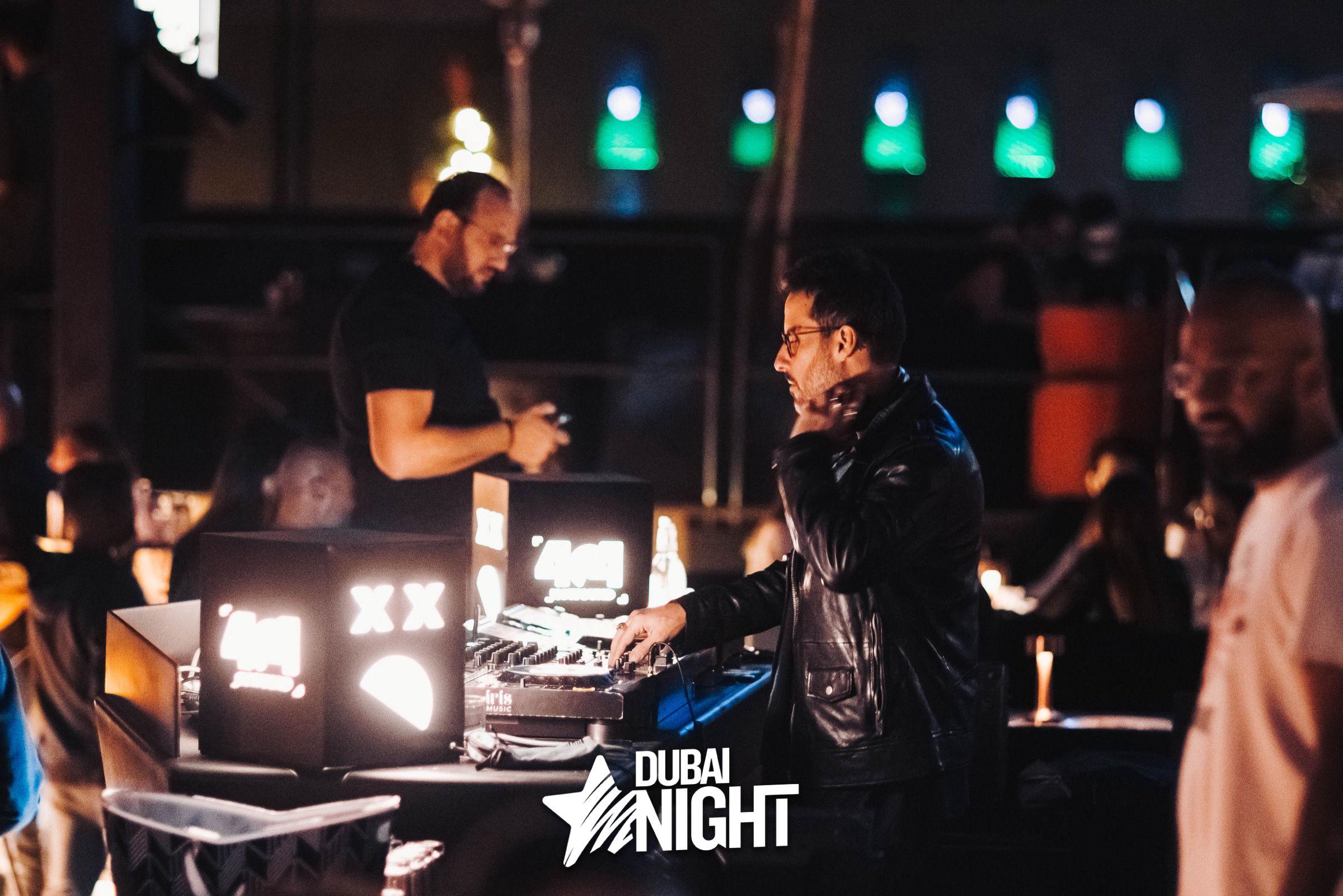 https://api.dubainight.com/static-image/region_dubai/marked/CST04609-2593-2021-12-16.jpg