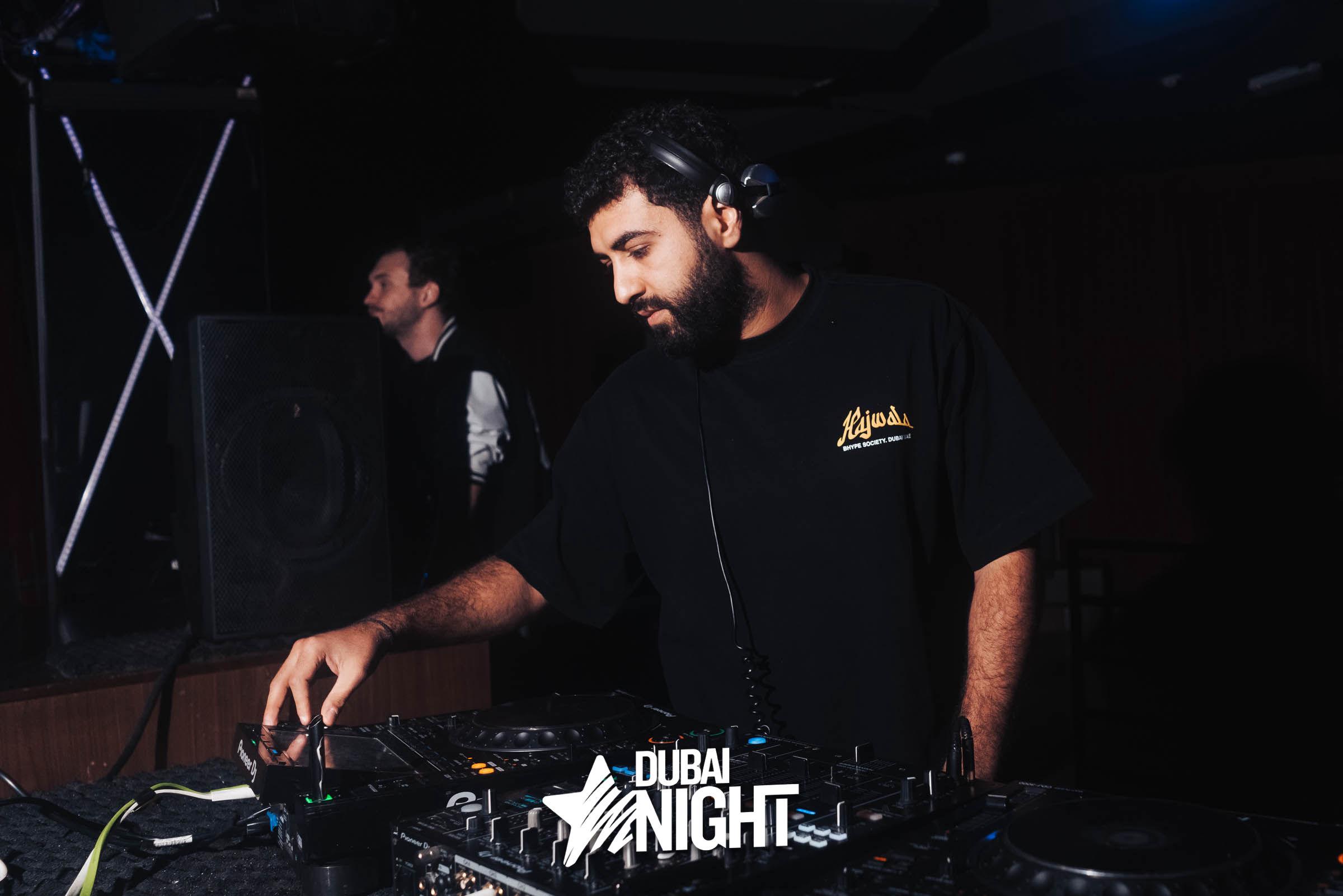https://api.dubainight.com/static-image/region_dubai/marked/CST04869-2436-2023-07-11.jpg