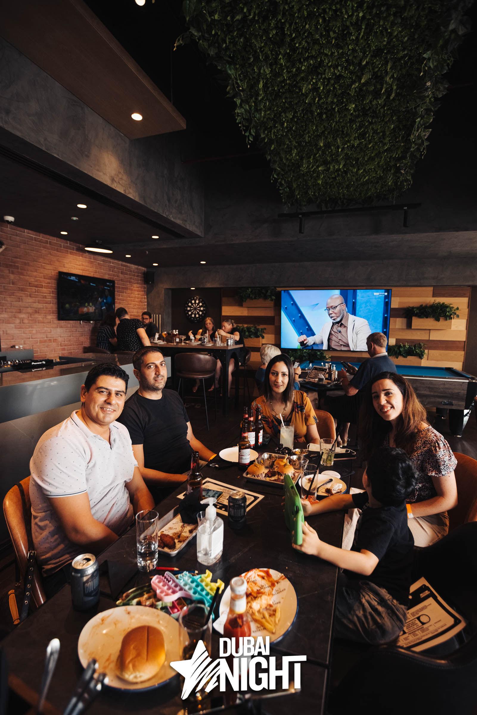 https://api.dubainight.com/static-image/region_dubai/marked/CST05219-6174-2022-03-14.jpg