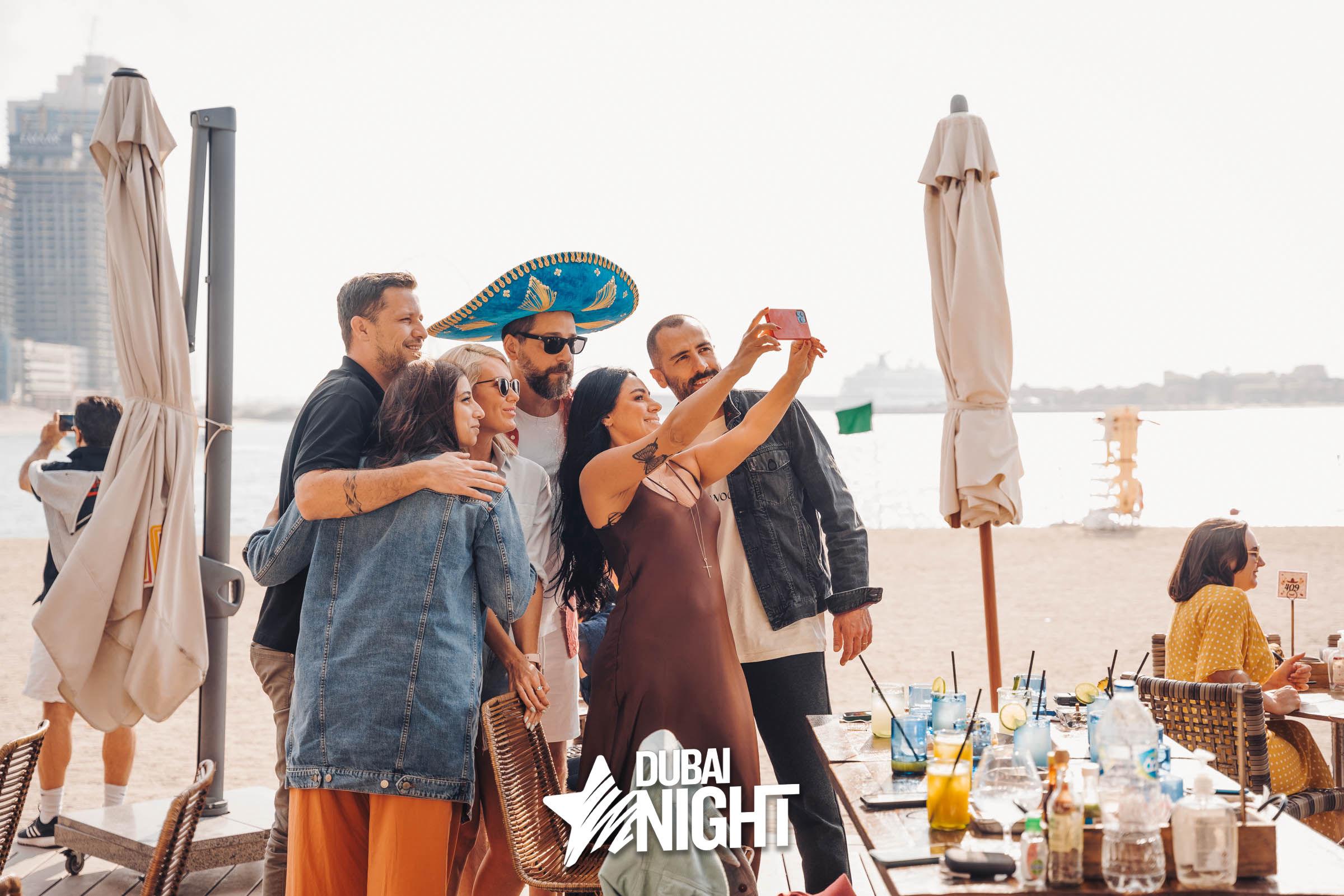 https://api.dubainight.com/static-image/region_dubai/marked/CST06100-951-2022-02-14.jpg