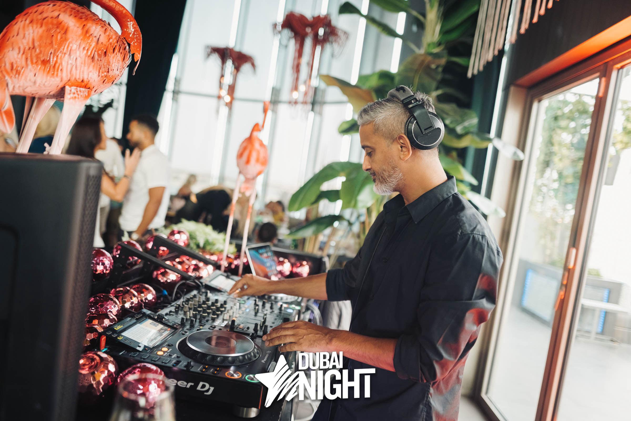 https://api.dubainight.com/static-image/region_dubai/marked/CST06922-4976-2022-07-12.jpg