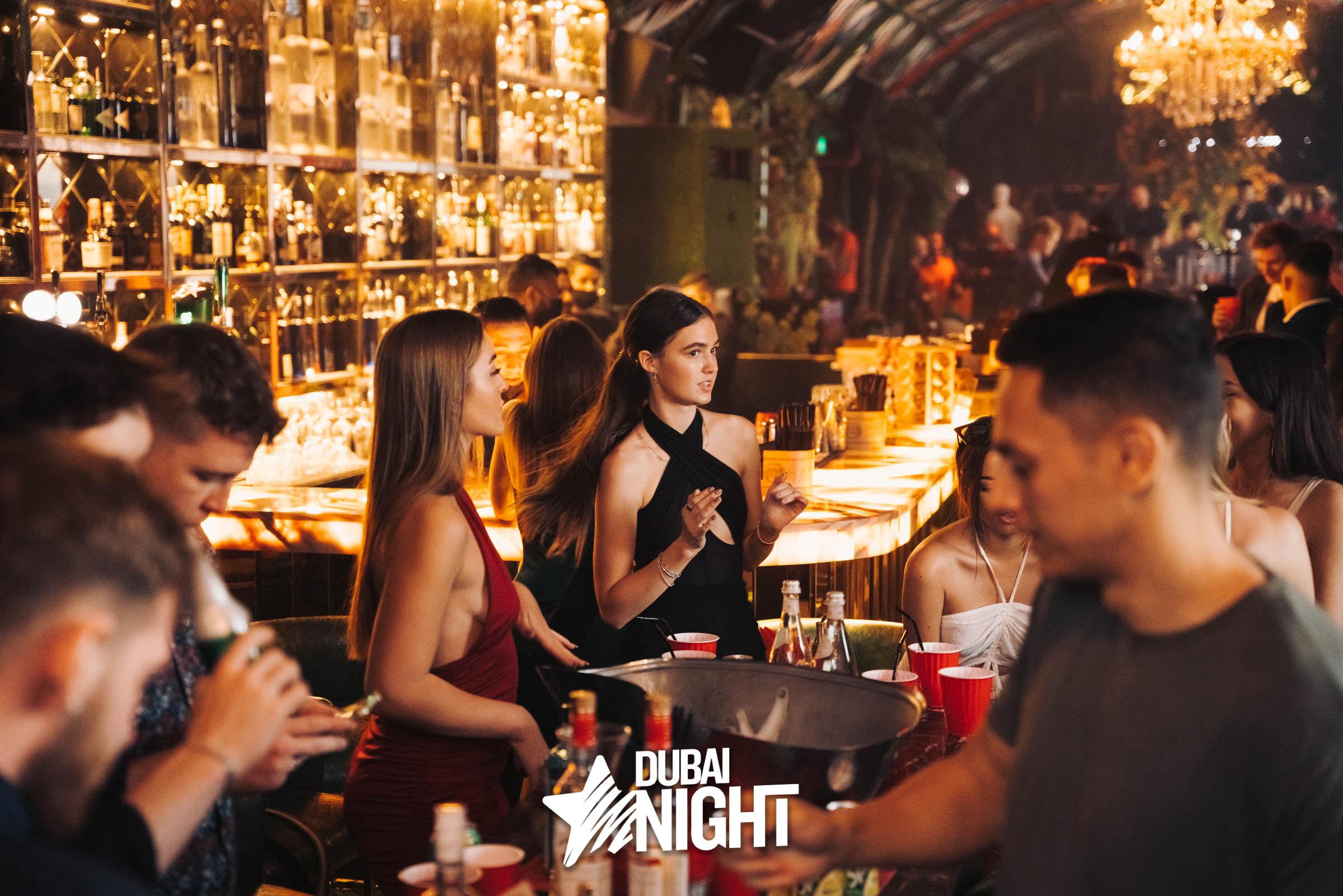 https://api.dubainight.com/static-image/region_dubai/marked/CST07874-8905-2022-01-11.jpg