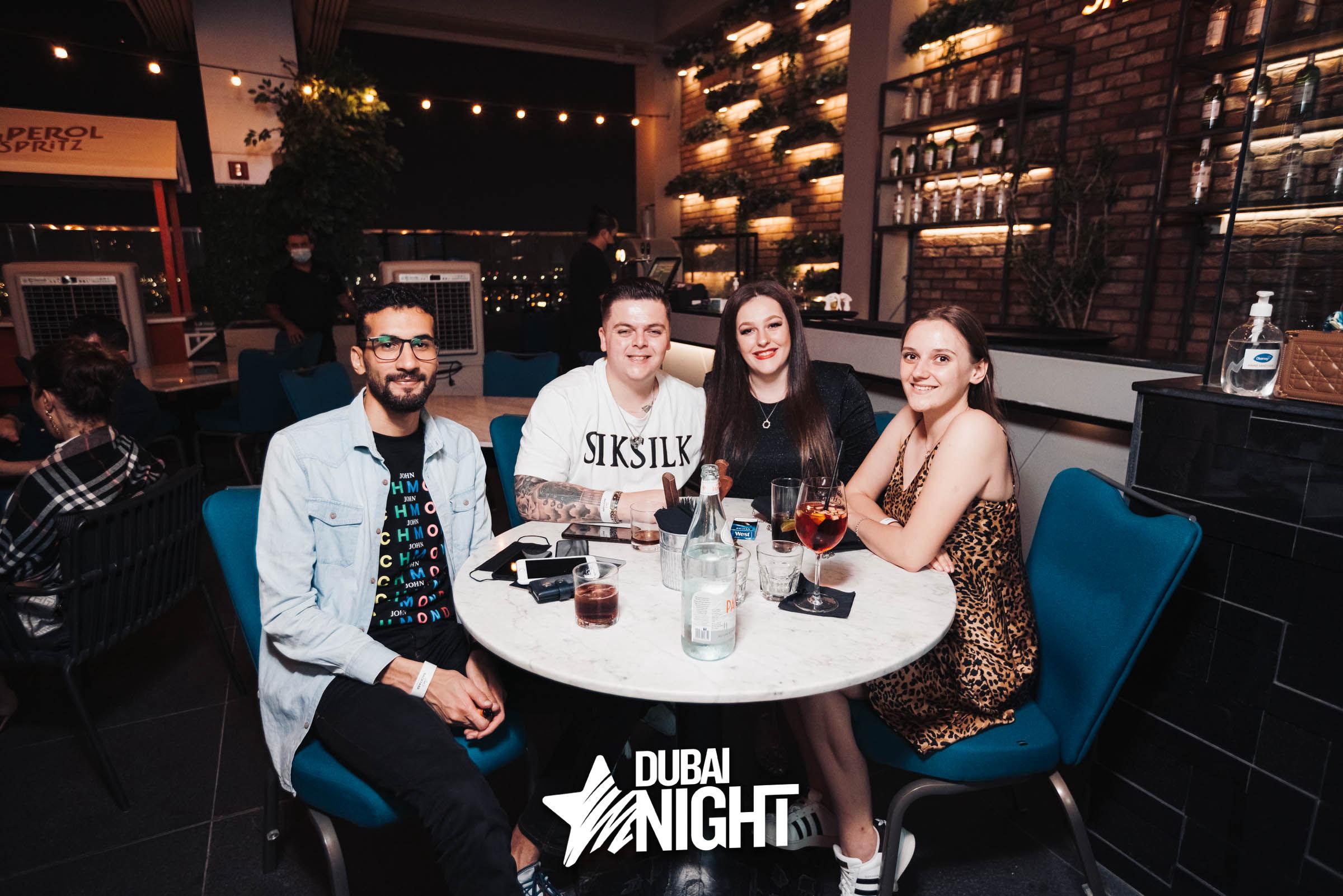 https://api.dubainight.com/static-image/region_dubai/marked/CST09391-2835-2022-03-28.jpg