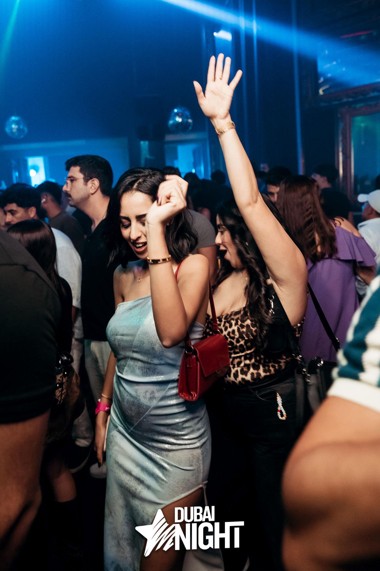 https://api.dubainight.com/static-image/region_dubai/marked/DSC00014-2015-2024-12-18.jpg