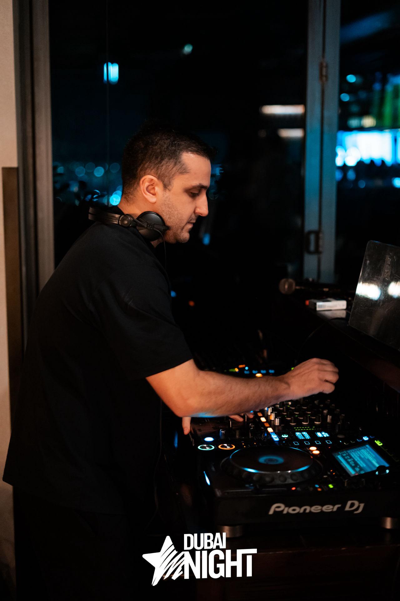 https://api.dubainight.com/static-image/region_dubai/marked/DSC00937-1324-2025-08-30.jpg