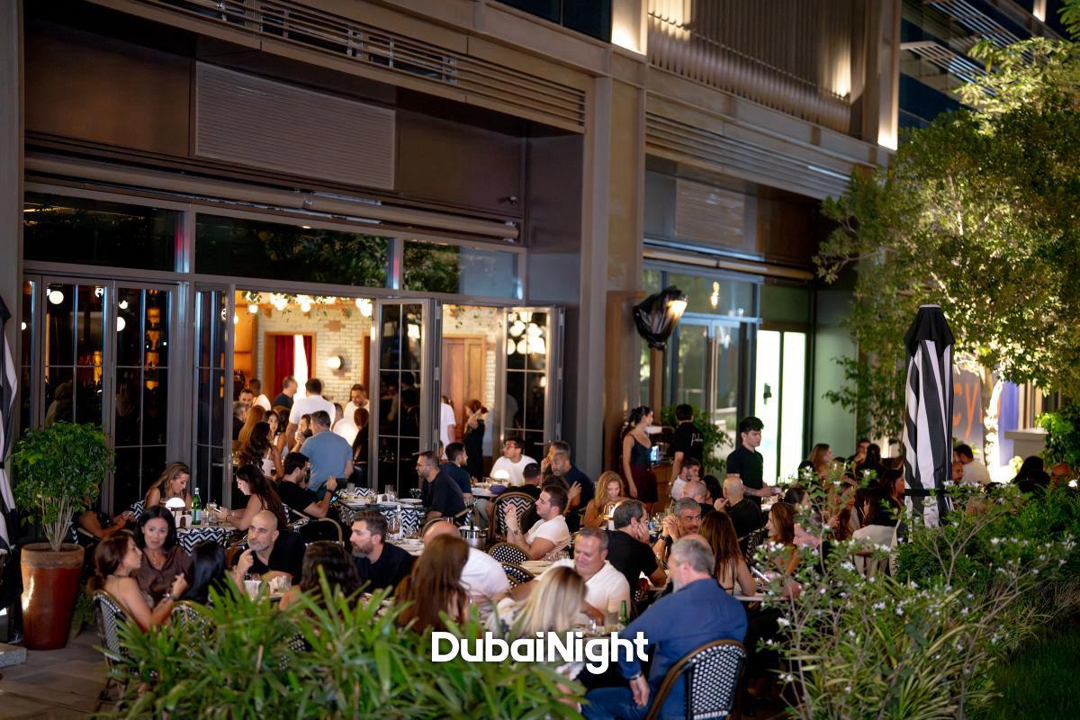 https://api.dubainight.com/static-image/region_dubai/marked/DSC01531-7647-2026-05-11.jpg