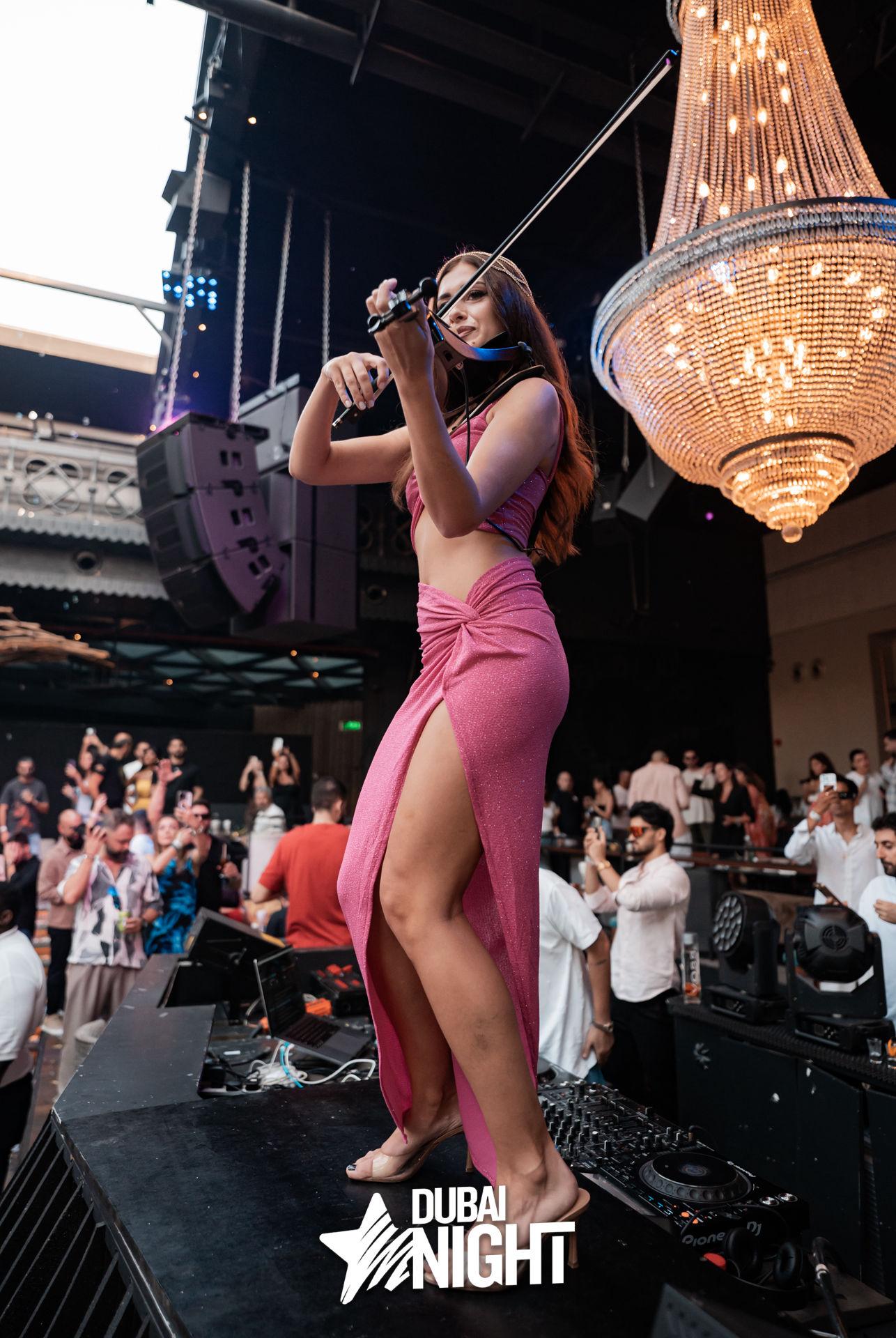 https://api.dubainight.com/static-image/region_dubai/marked/DSC01831-9403-2025-10-05.jpg