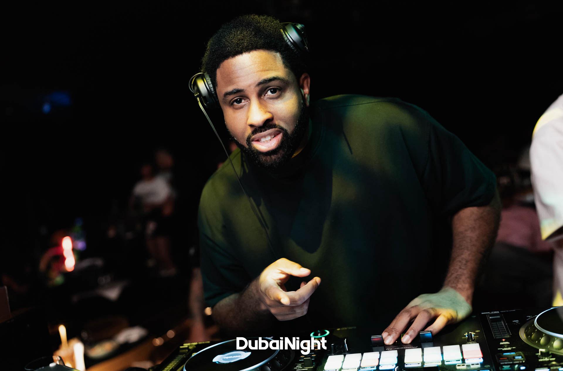https://api.dubainight.com/static-image/region_dubai/marked/DSC03733-3878-2026-04-27.jpg