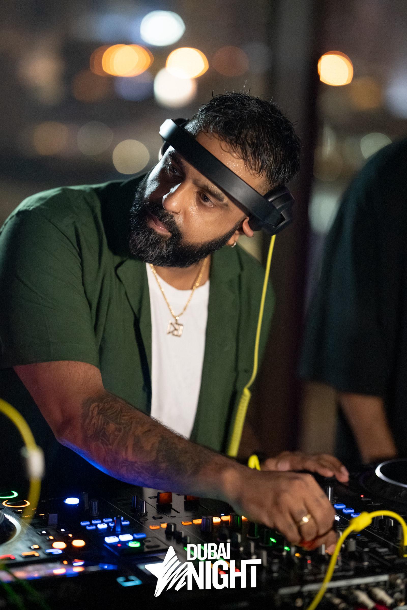 https://api.dubainight.com/static-image/region_dubai/marked/DSC04149-6941-2025-07-12.jpg